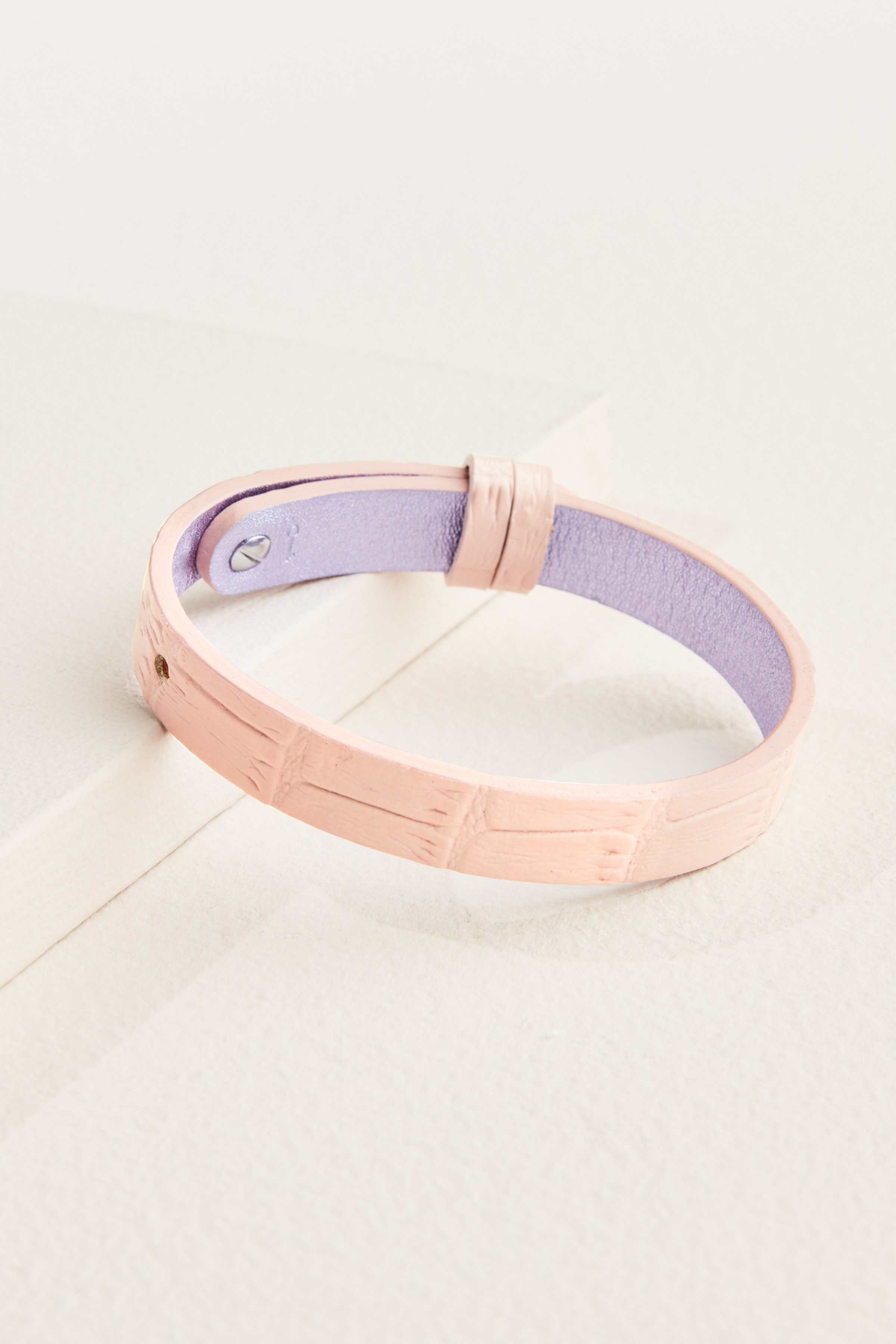 Croc-Embossed Single Leather Band - Collector's Edition | Stella & Dot (US)