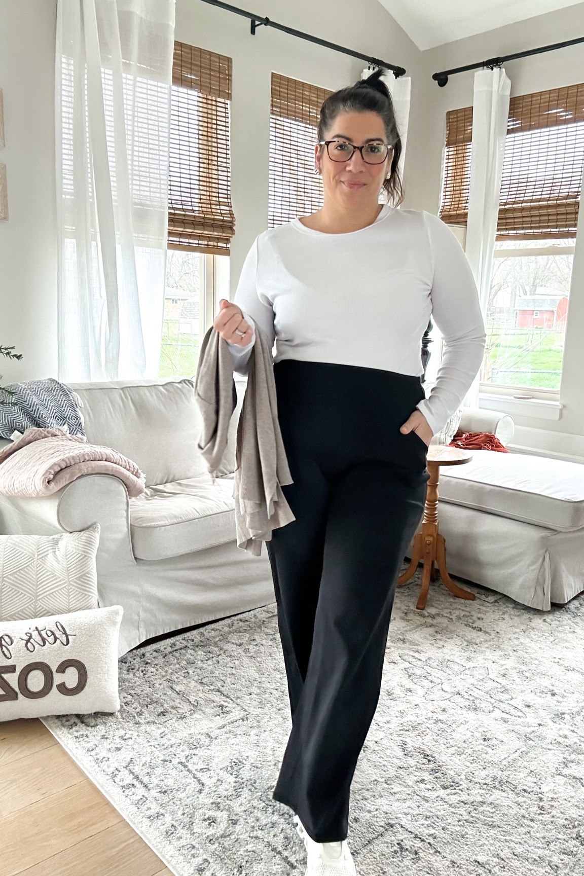 Must have Wide leg yoga pants. I’m wearing a petite xl 
Comes in petite, regular, tall
Sizes xs - 3xl 


#LTKworkwear #LTKover40 #LTKmidsize