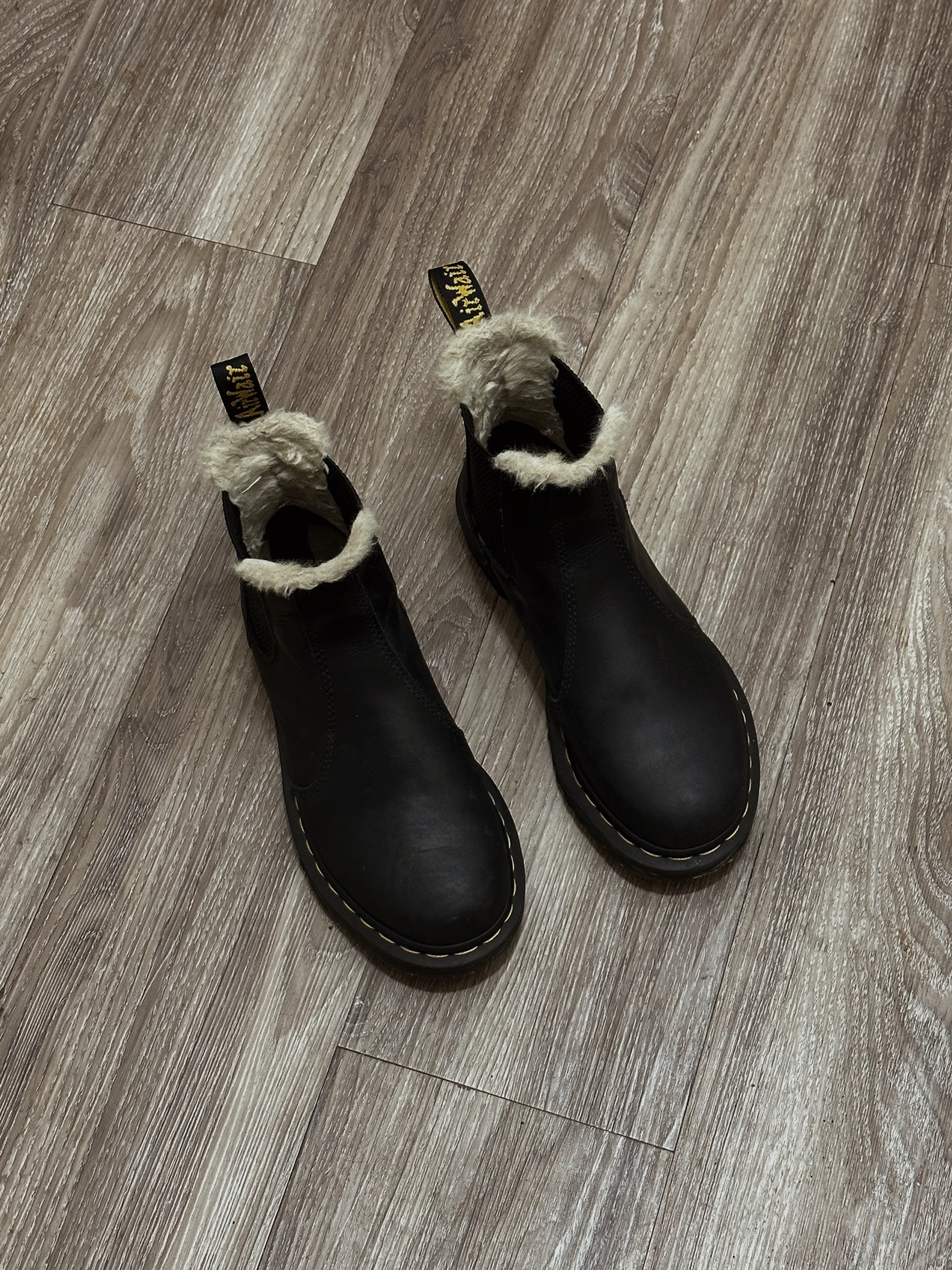 Dr. Marten Chelsea Boot

#LTKHoliday #LTKshoecrush #LTKworkwear