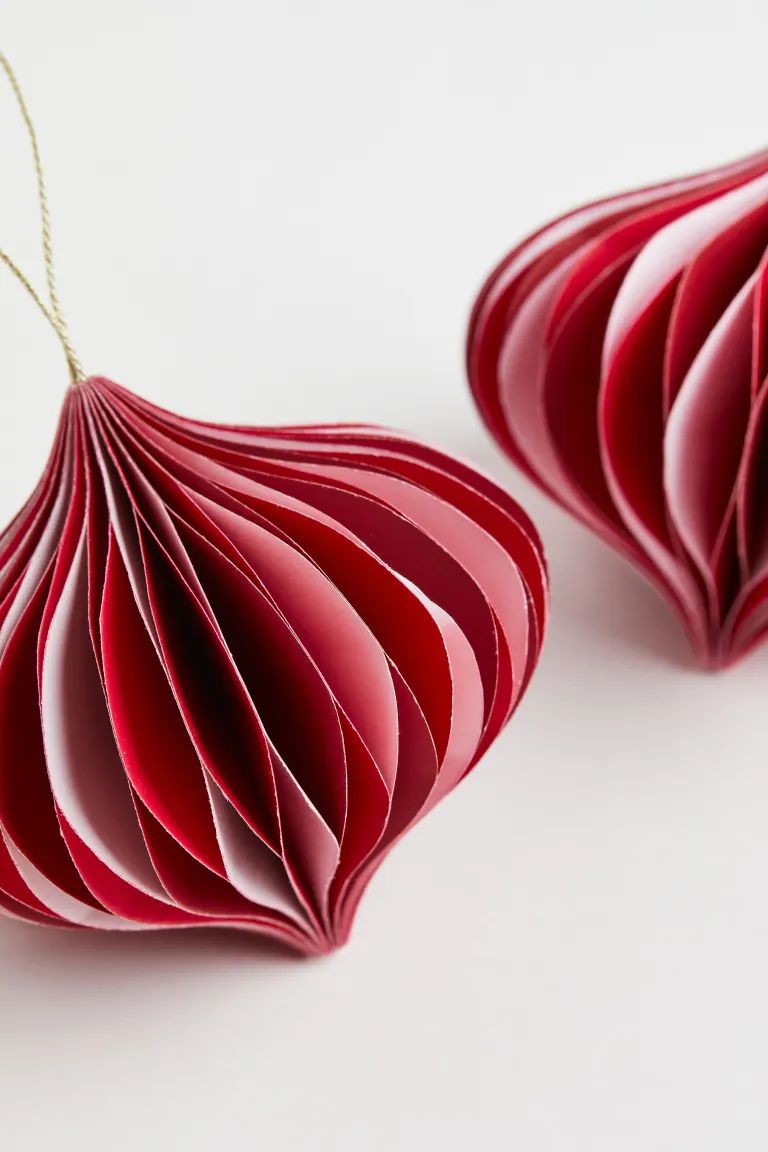 2-pack Christmas Ornaments | H&M (US + CA)