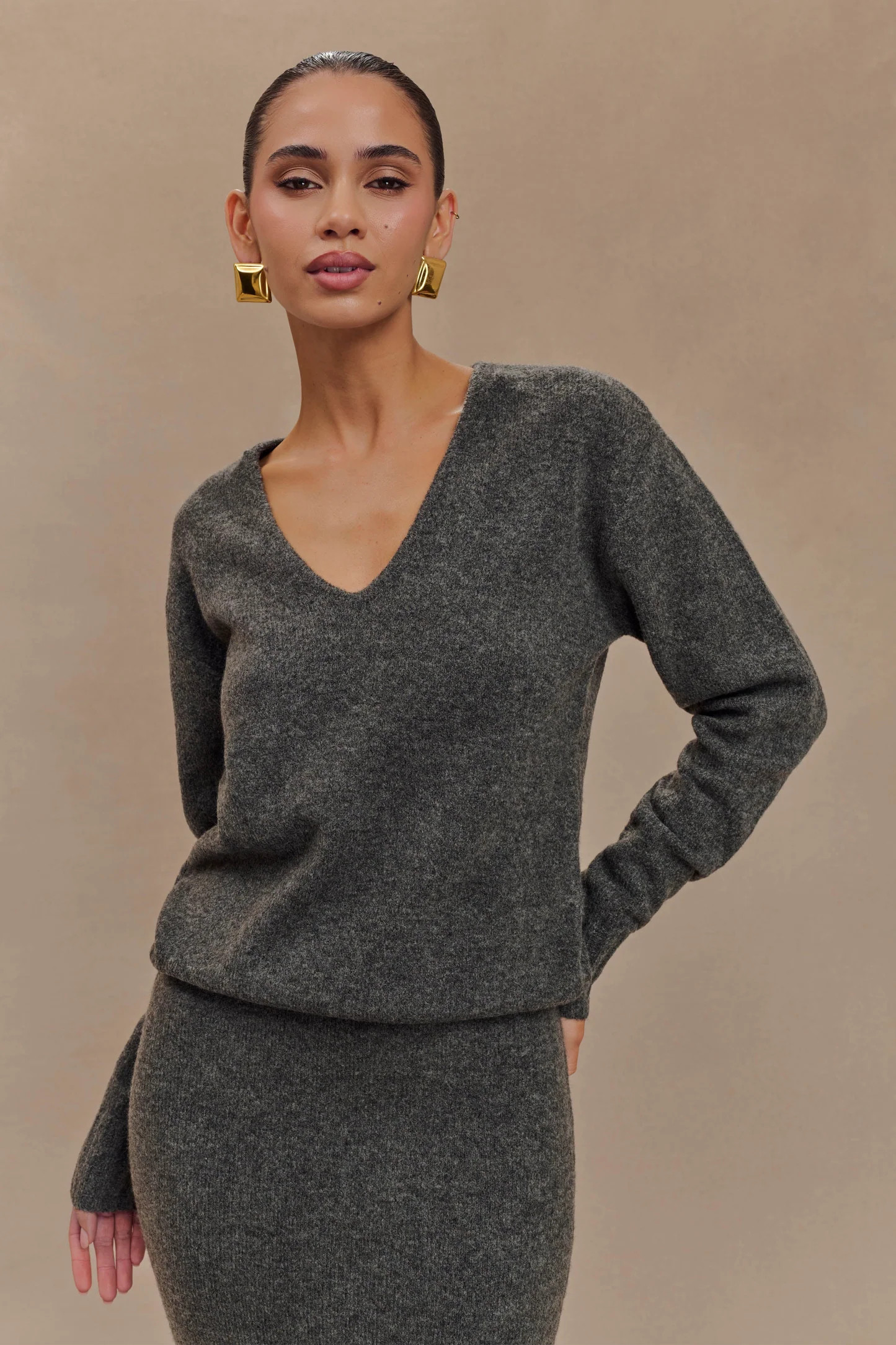 Ella V Neck Knit Jumper With Scarf - Charcoal Marle | MESHKI US