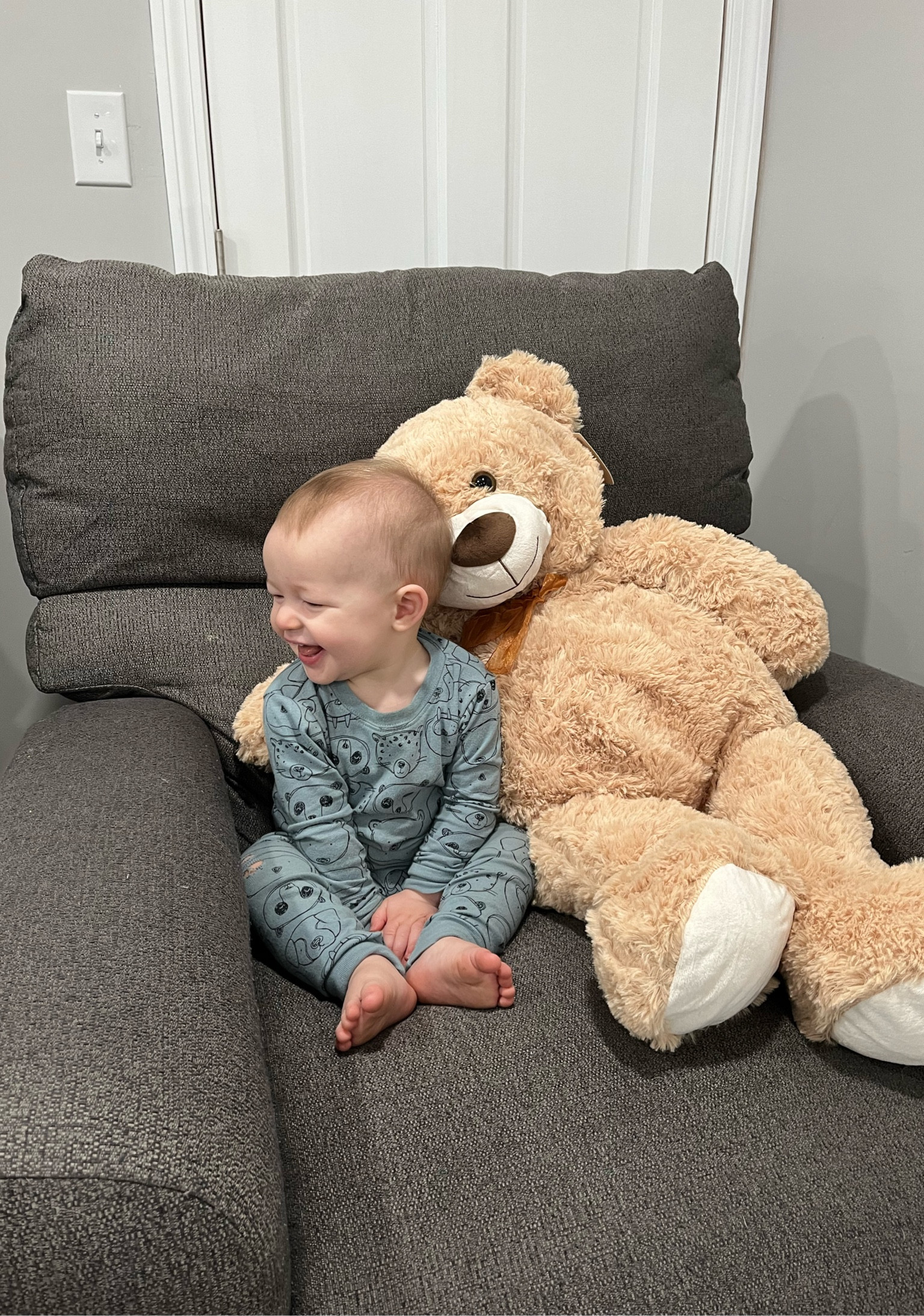Life Size Teddy

#LTKFindsUnder50 #LTKKids #LTKBaby