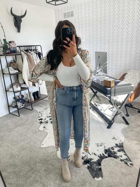 outfit inspo for meeting the parents 🖤

amazon fashion | amazon finds | amazon must haves | fall fashion | fall outfit | kimono outfit | boho outfit | chelsea boots | white bodysuit | high waisted jeans 



#LTKunder50 #LTKstyletip #LTKunder100