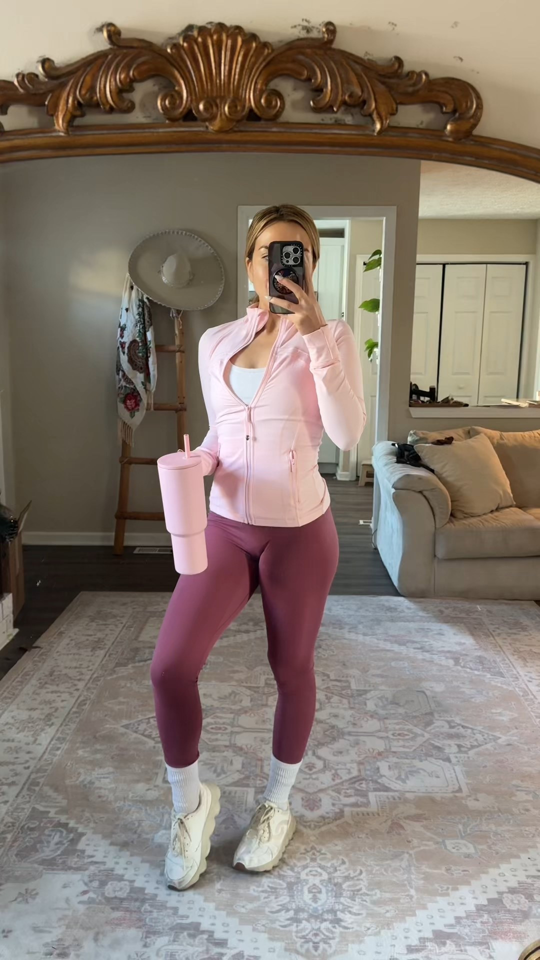 Pink lululemon size 4 

#LTKTravel #LTKootd #LTKfitnessgoals