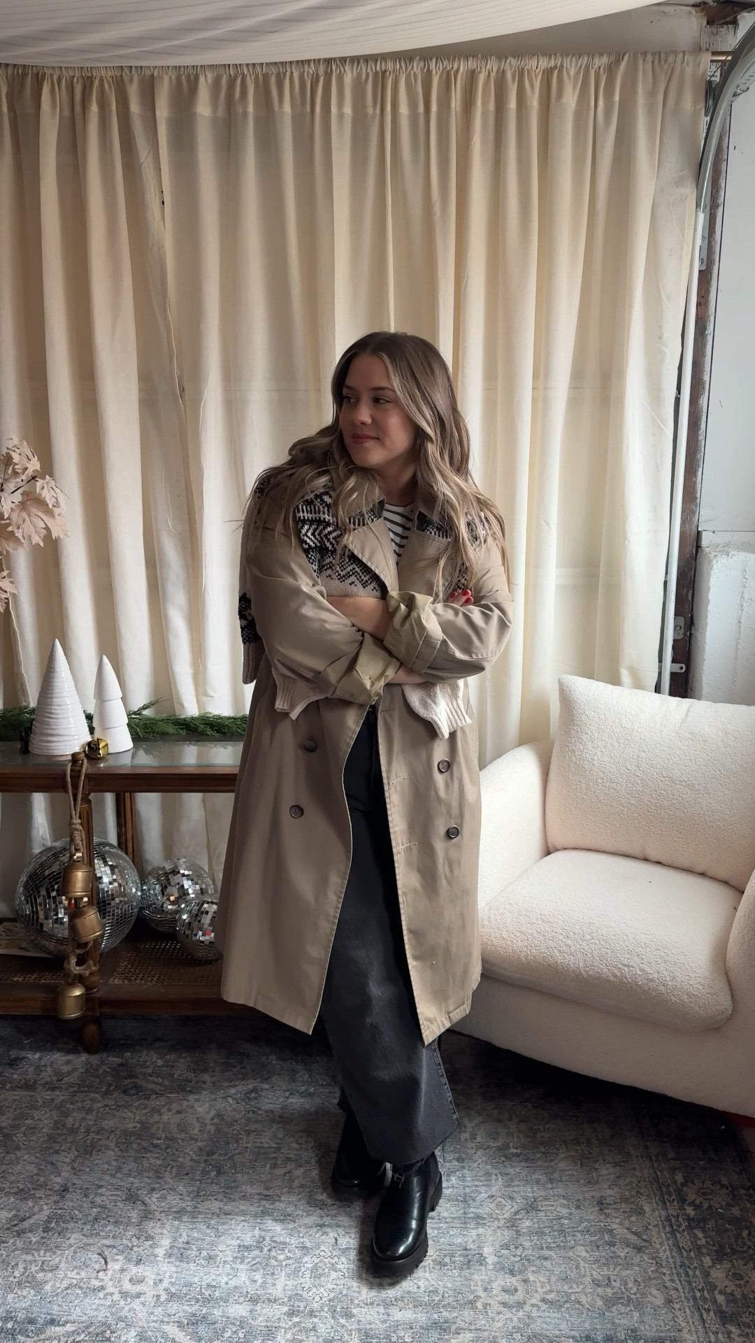 Some items are old but linked similar styles.

Jeans run big. Size down 1-2 sizes
Lots of stretch! 


Madewell wide leg jeans black denim striped fair isle sweater trench coat