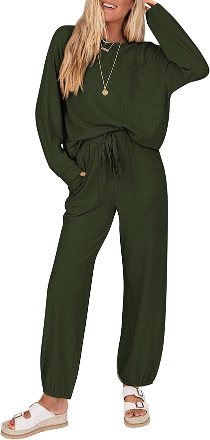 KIRUNDO Lounge Sets for Women 2025 Fall Travel Airport Outfits Ribbed Knit Tops Jogger Pants Trac... | Amazon (US)