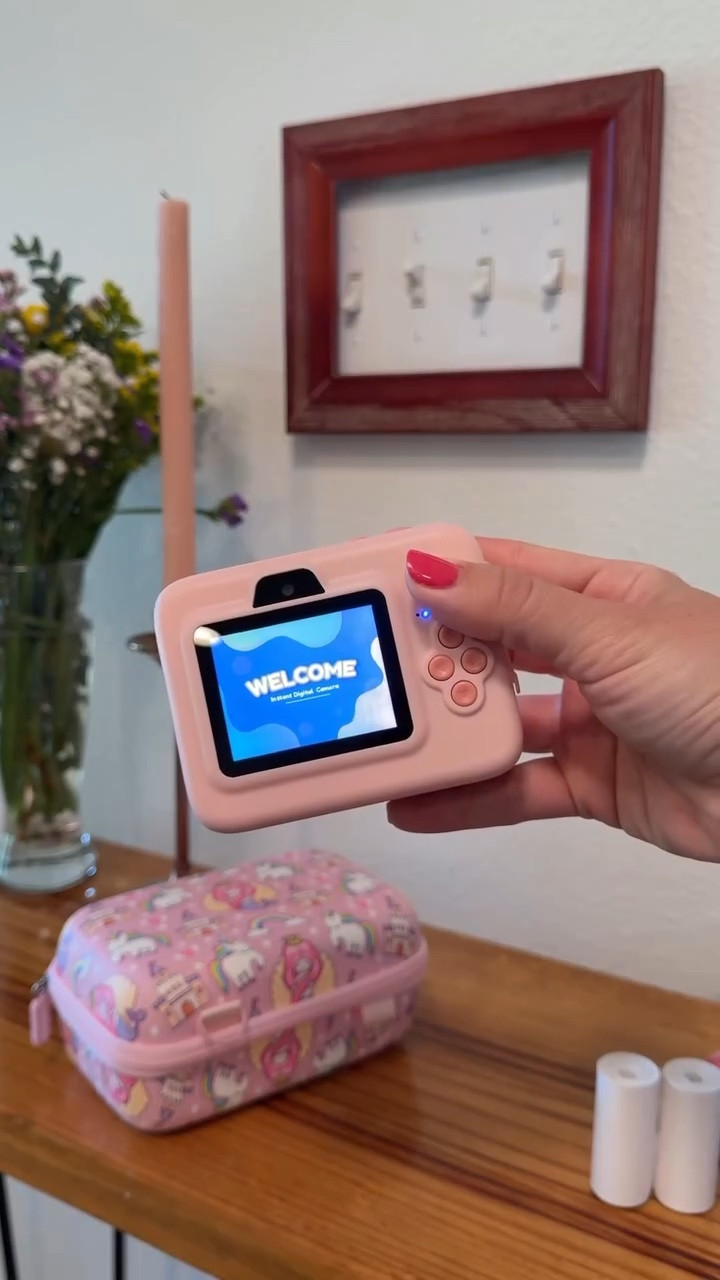 The cutest toddler gift idea!! 📸🩷

#unboxingasmr #asmrsounds #asmrvideo #toddlergiftideas #giftideasforkids

#LTKKids