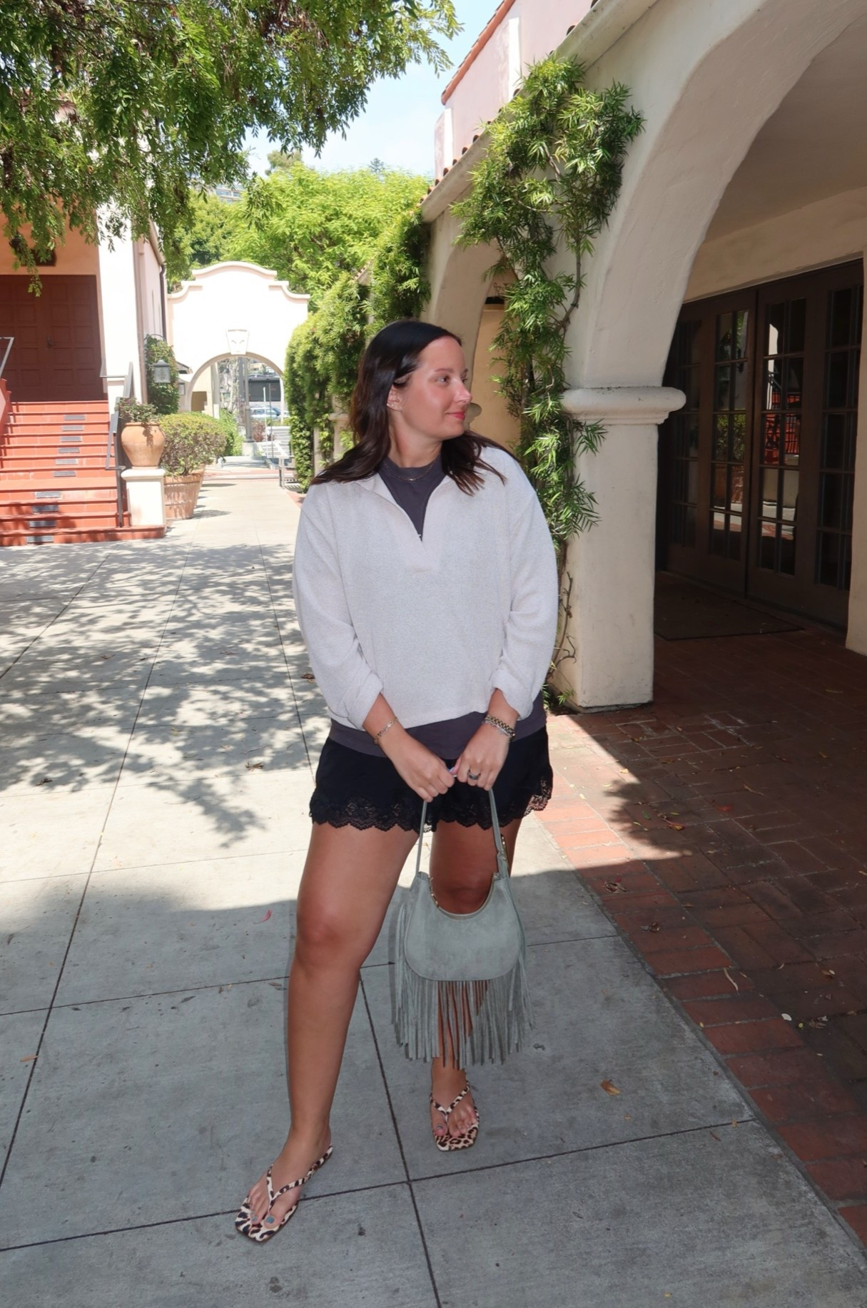 Casual summer outfit 🤍

#LTKSeasonal #LTKPetite #LTKootd