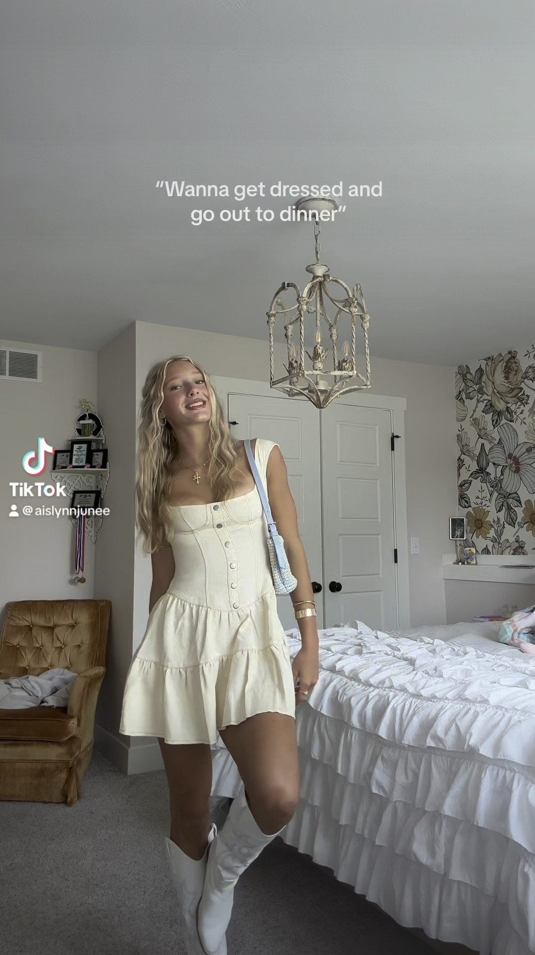 Fits from Pepermayo
Everything is 25% off in the store! 


#LTKFindsUnder100 #LTKVideo #LTKBacktoSchool