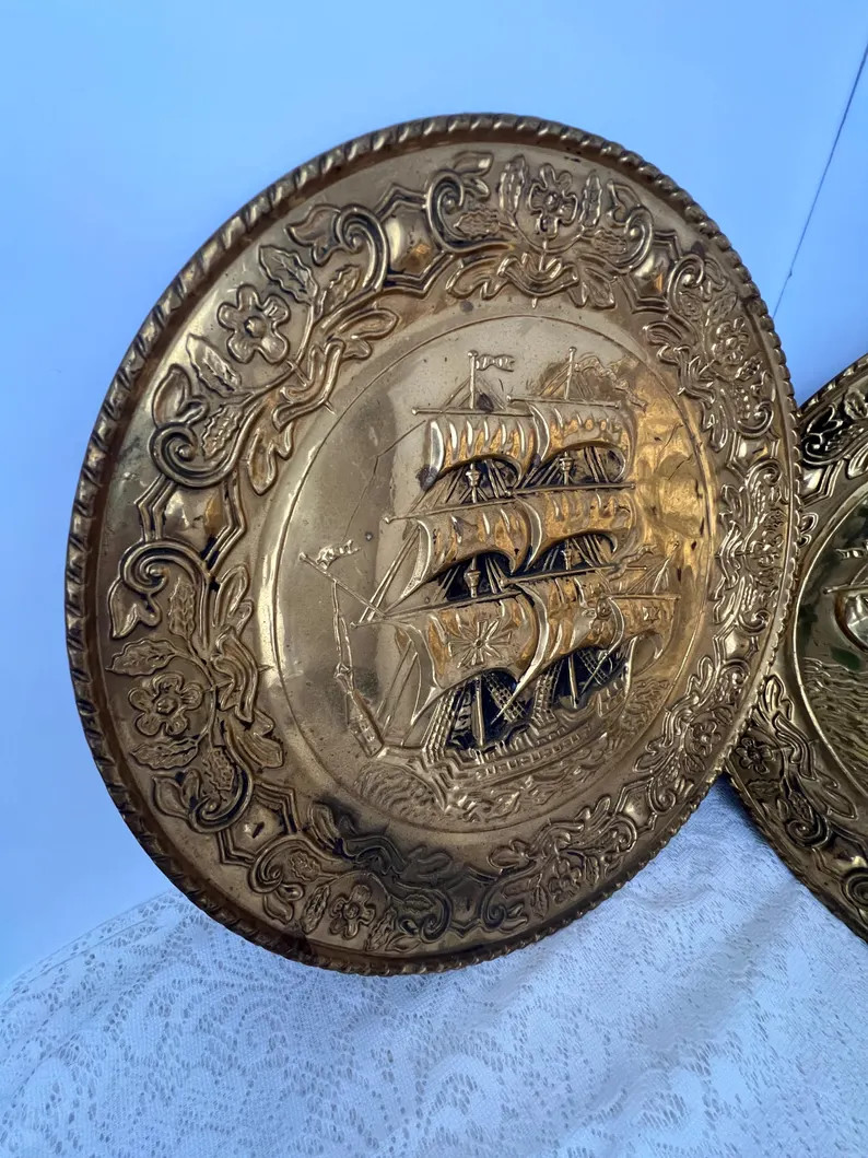Vintage Pressed Brass Ship Wall Plates Set of 2 Made in England - Etsy | Etsy (Global)