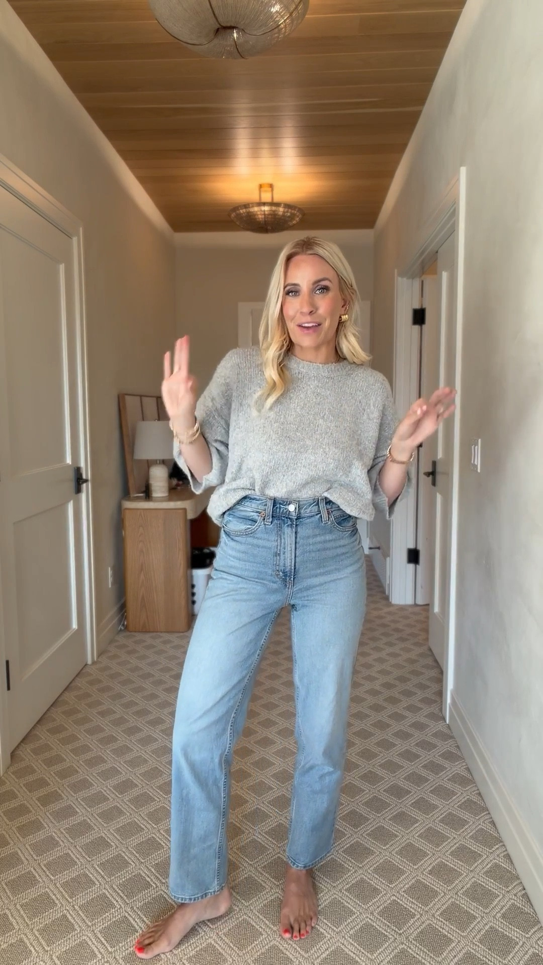 These jeans are on sale for $30 today! 

#LTKootd #LTKmomlife #LTKgrwm