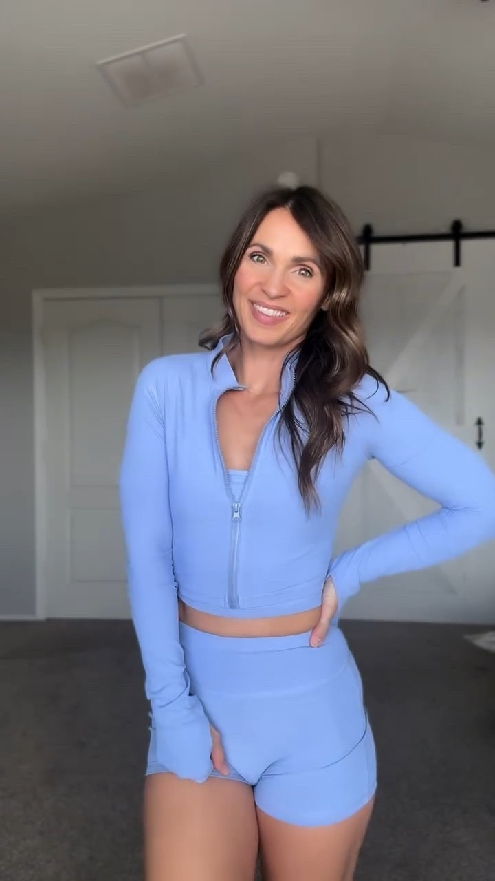 Obsessed with this workout set. It’s comfy, flattering, and perfect for everything from the gym to errands. 

I honestly can’t pick a favorite color… 

which one are you adding to cart?

#athleisurestyle #bikershortset #ootdinsp #workoutsetgoals #tracksuittrend

#LTKPetite #LTKActive #LTKSaleAlert