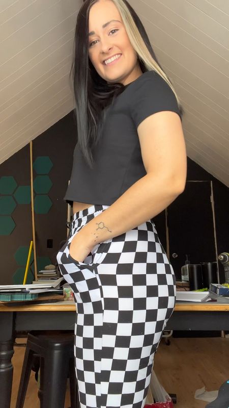 These checkerboard joggers are SO SO SOFT!!! The best part is they come in a bunch of different colors and patterns and are all under $20! Perfect for loungewear, working out or athleisure 


alternative fashion, alt stylee

#LTKstyletip