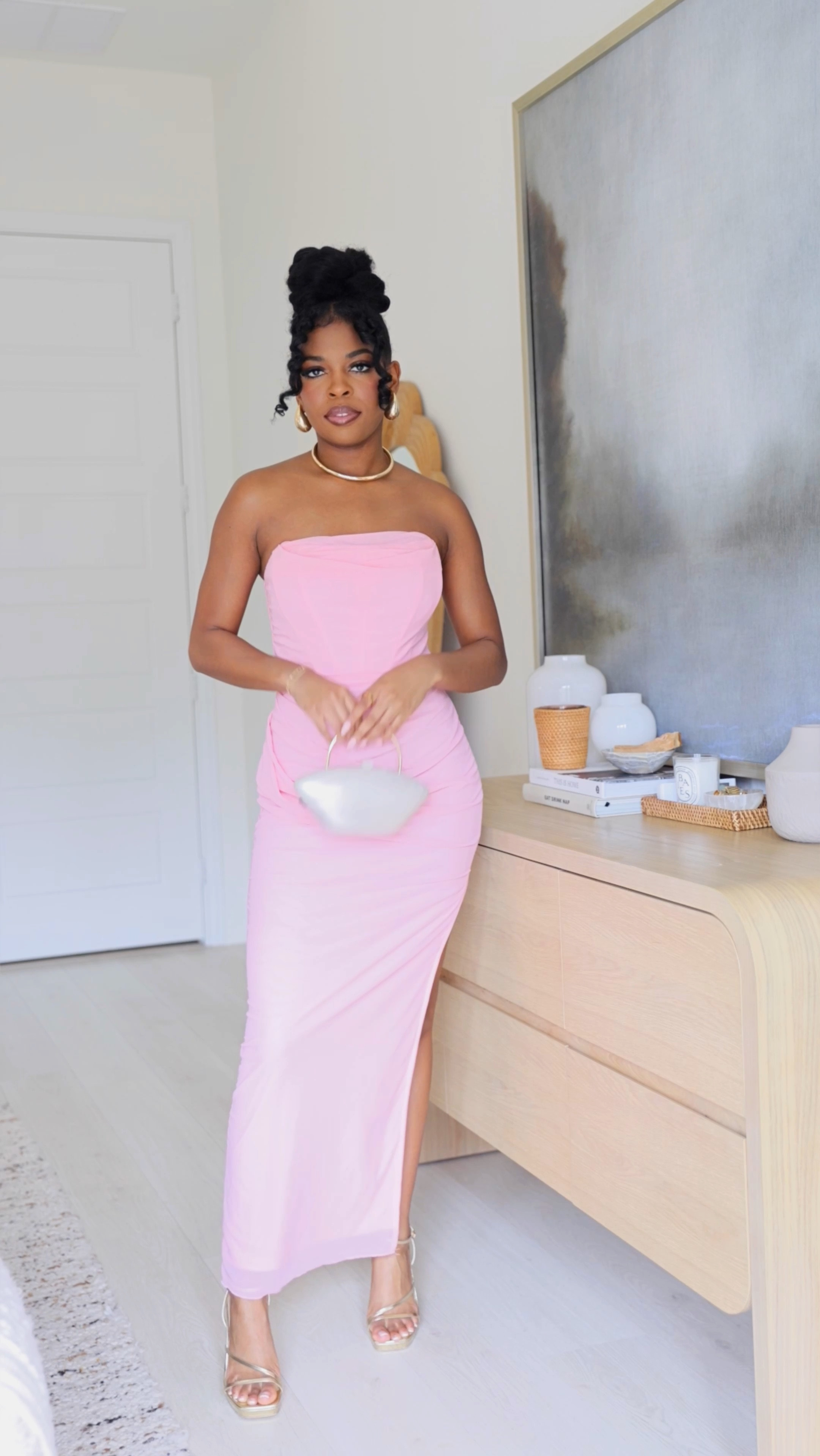 Galentines dresses 💕
Purse is from Zara!
Wearing an XS or Small (last two)

#LTKVideo #LTKstyletip #LTKMostLoved