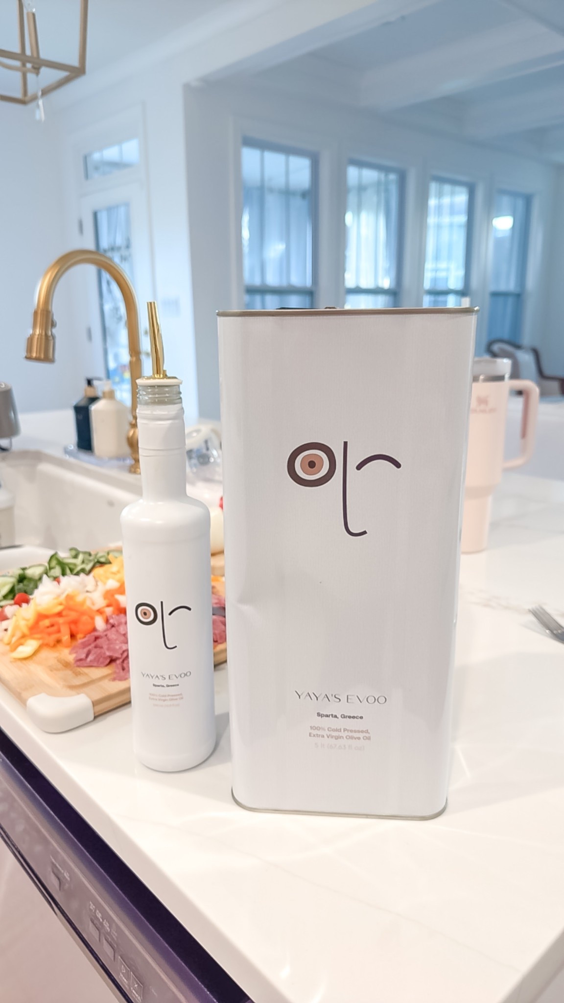 this olive oil is a must if you’re going through IVF / TTC
my favorite olive oil
Yaya’s evoo
A gift for someone who has everythingg

#LTKFindsUnder100 #LTKFindsUnder50 #LTKHome