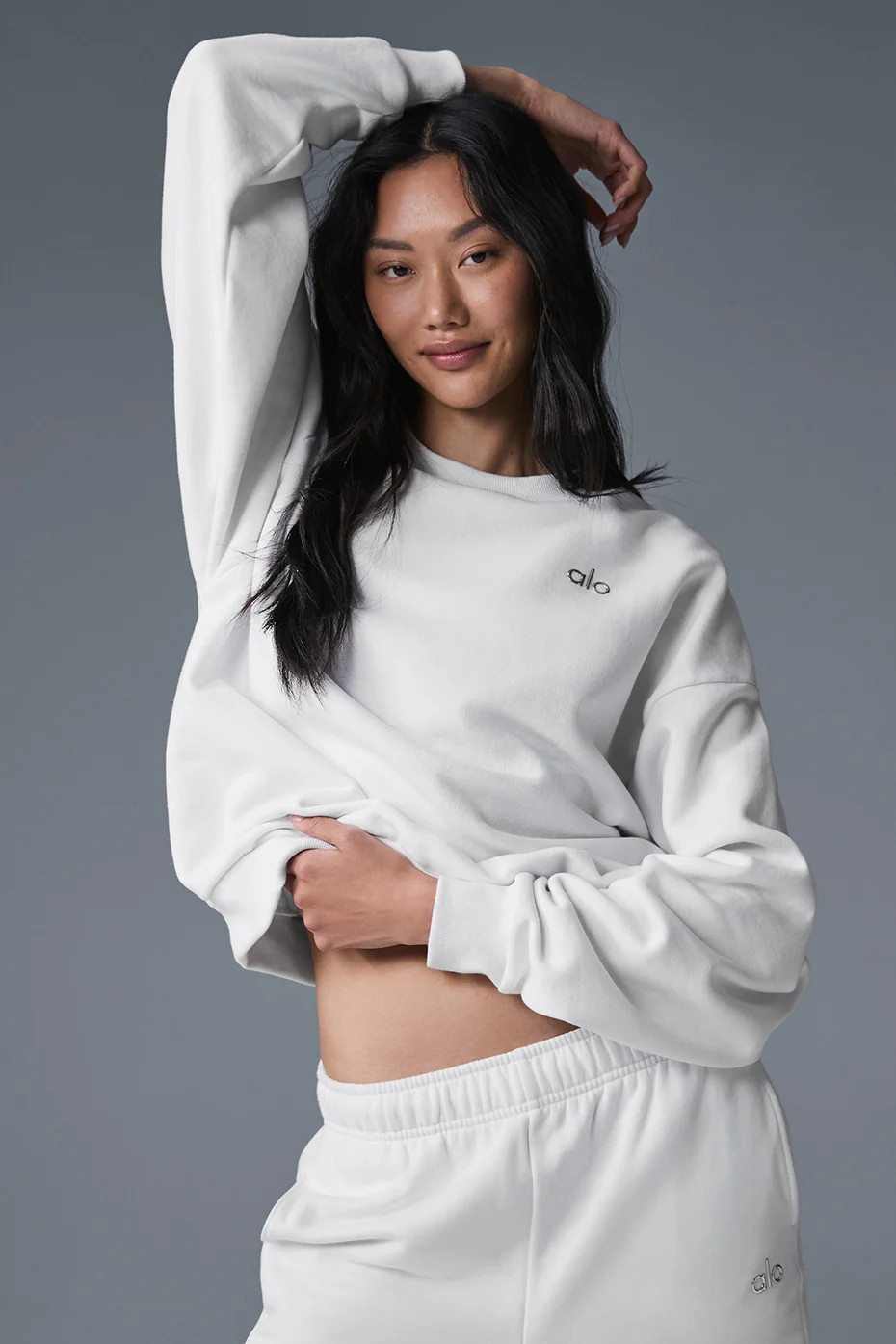 ALO | Accolade Crewneck Neck Pullover Top in White, Size: 2XS | Alo Yoga