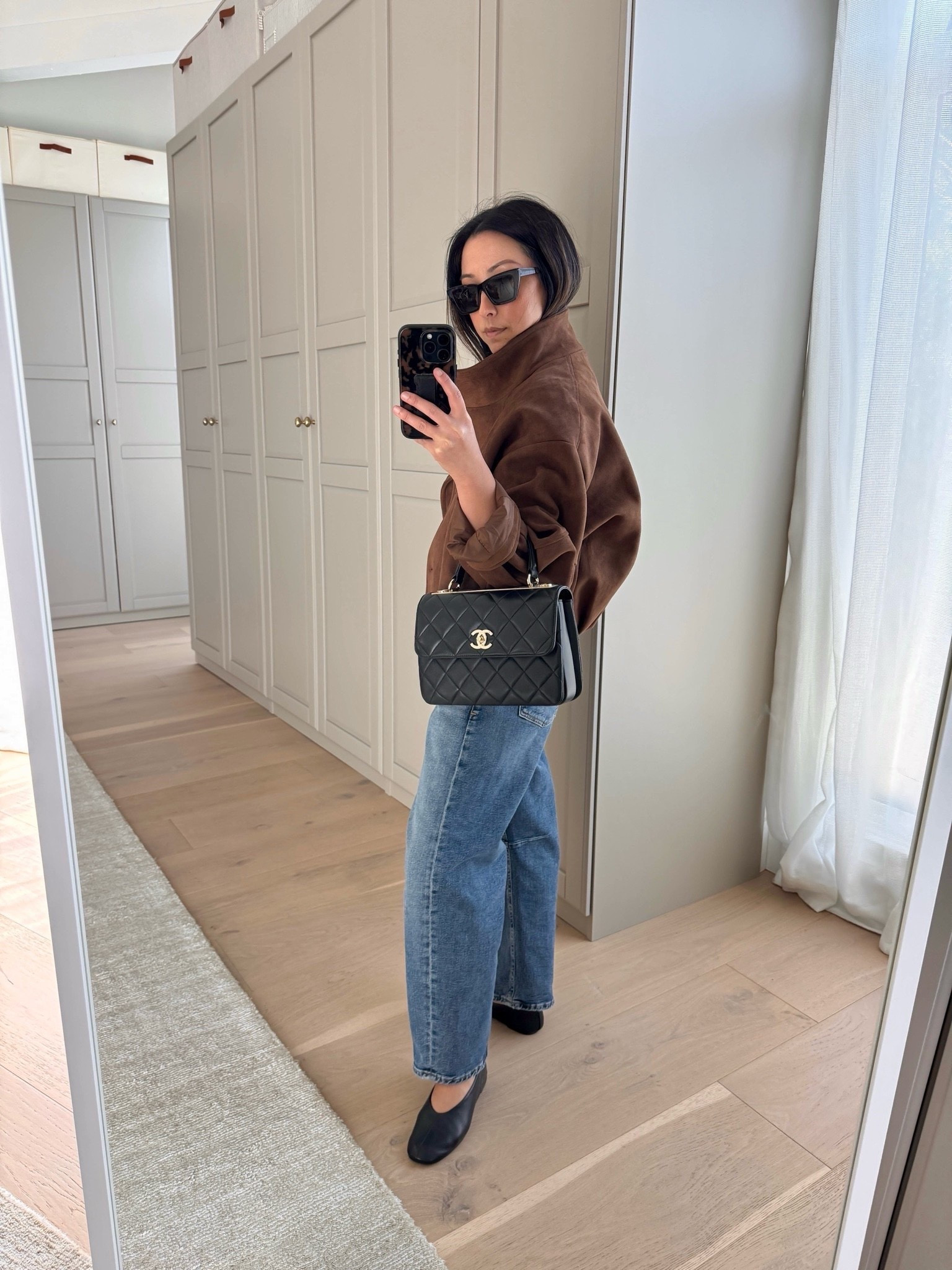 This Zara funnel neck faux suede jacket!!! It’s really good. On the big side, but material and drape is 10/10. 

Zara jacket xs
Aritzia tee medium
Citizen of Humanity Miro jeans petite 25
Reformation flats 5
Chanel trendy cc small
YSL sunglasses
Electric Picks earrings
Dorsey James necklace 15”

#LTKootd #LTKPetite #LTKmomlife