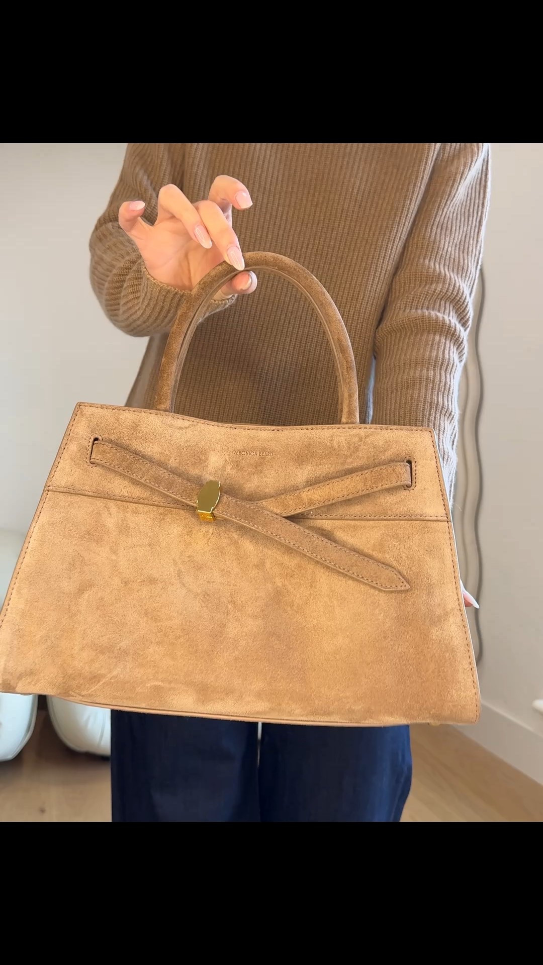 Pro tip - choose a style you can wear trendy or classic when choosing a quality handbag 

Finally restocked in this beautiful brown suede 