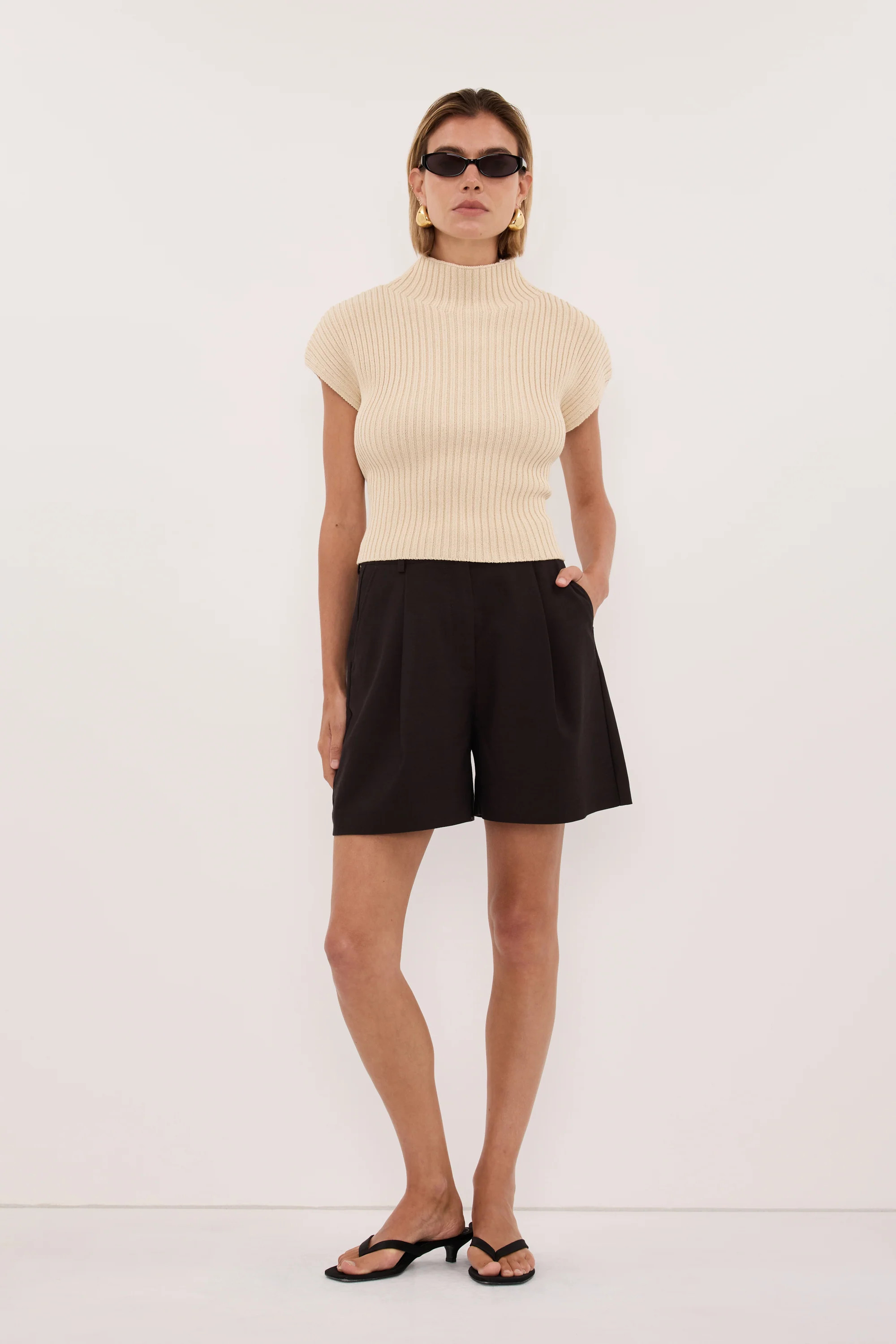 MONIQUE PEAT TAILORED SHORT | DISSH