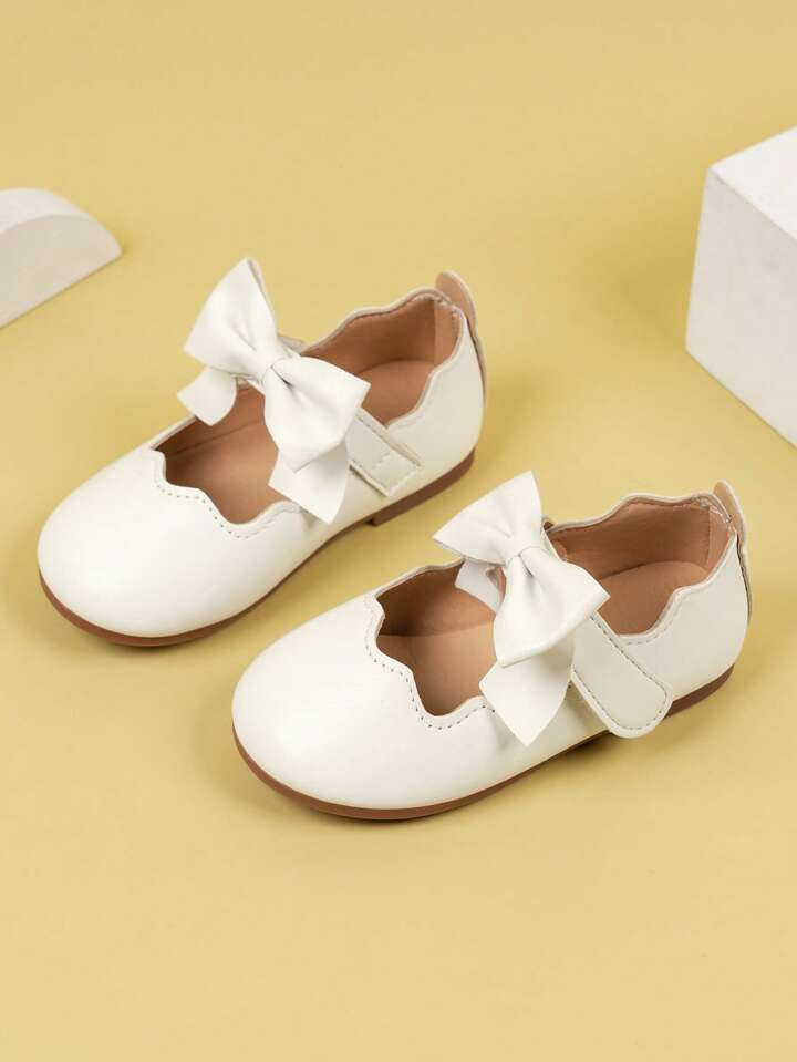 Girls Hook-and-loop Fastener Bow Decor Sweet Mary Jane Flats For Outdoor | SHEIN