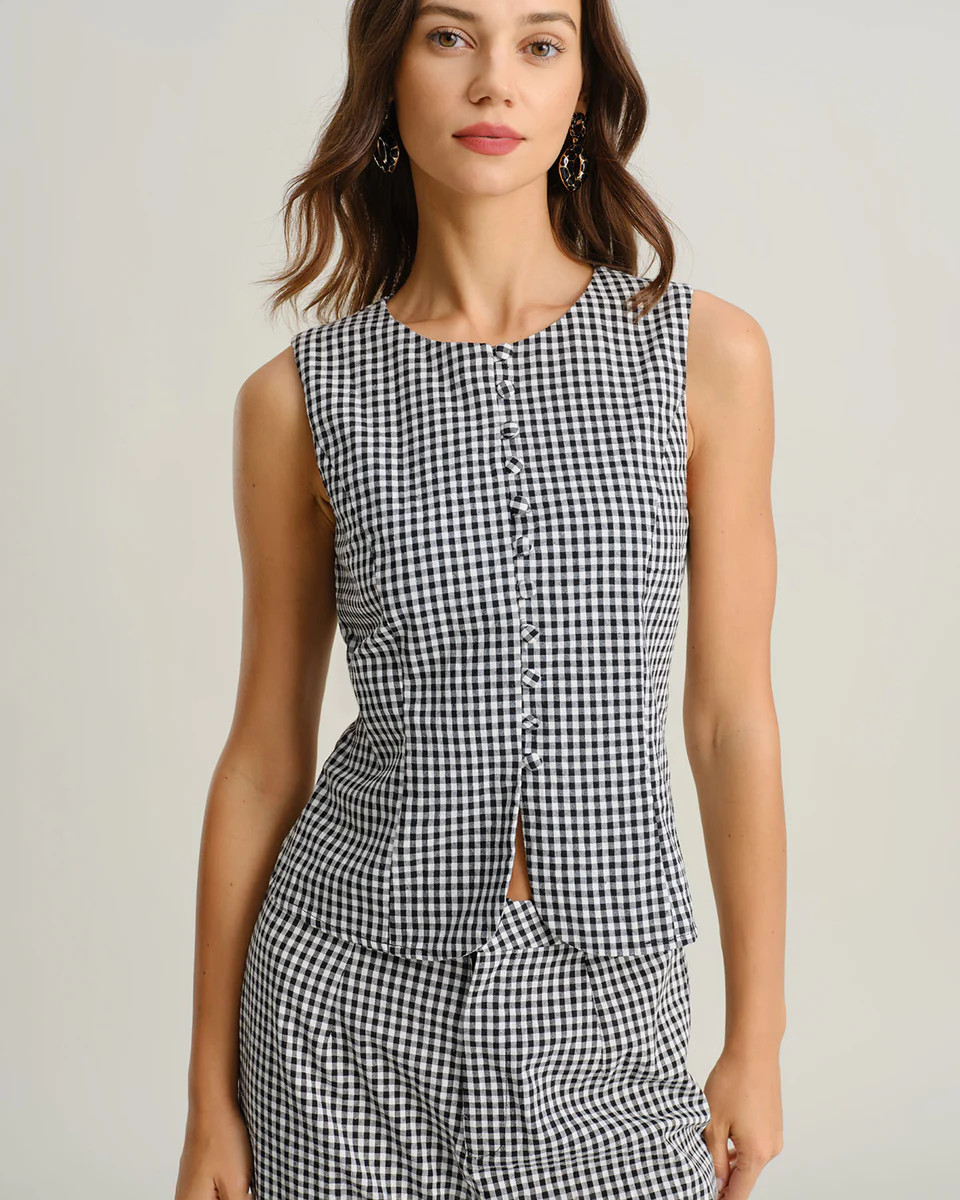 Black Plaid Button Vest | rihoas.com