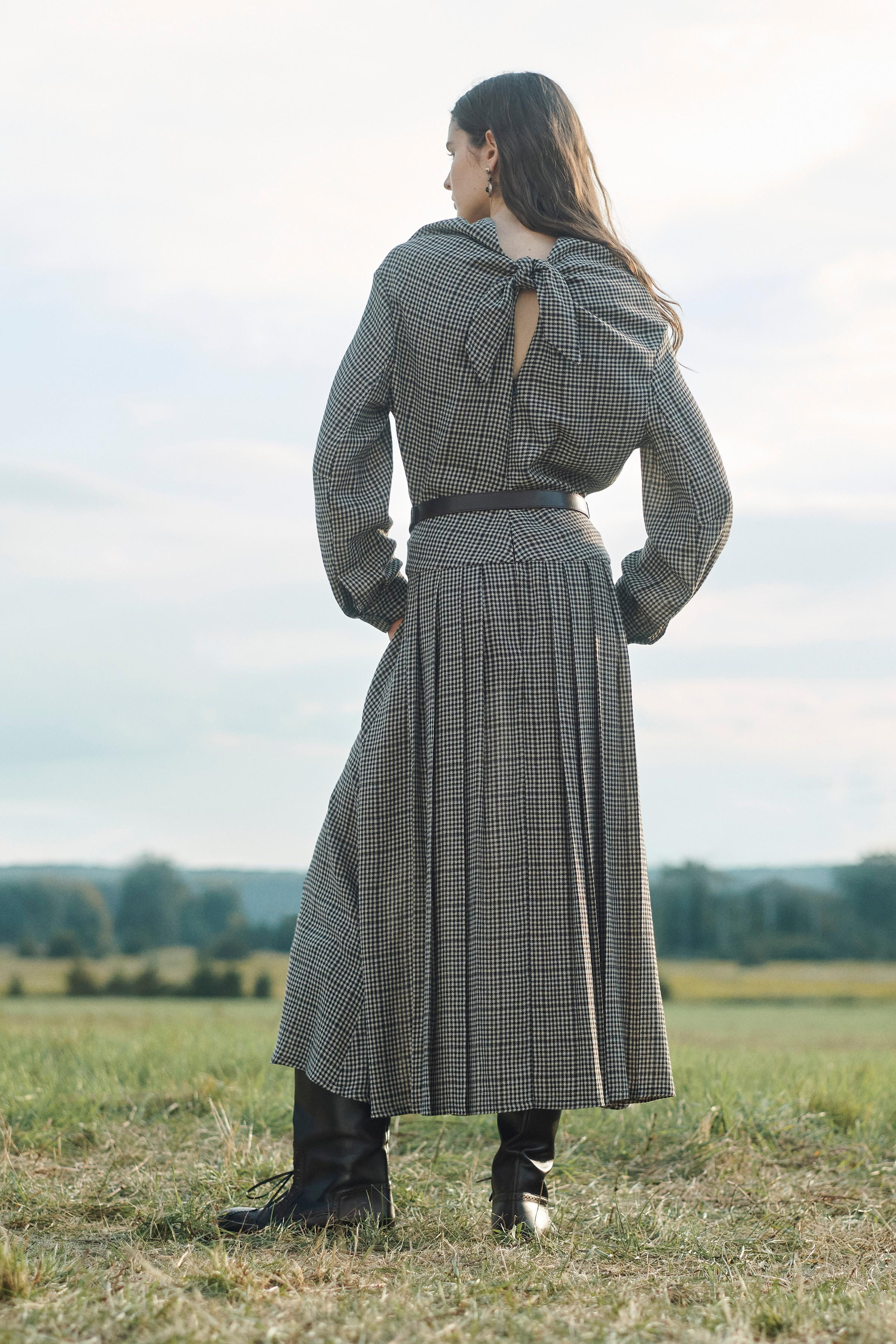 PLAID PLEATED DRESS LIMITED EDITION | Zara US