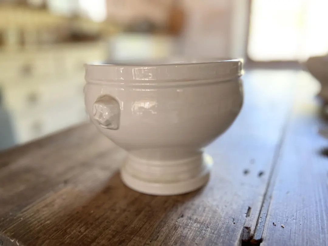 Pretty Vintage French Heavy White Porcelain Soupiere/tureen, Smaller Than Most Tureens, Lion Head... | Etsy (US)