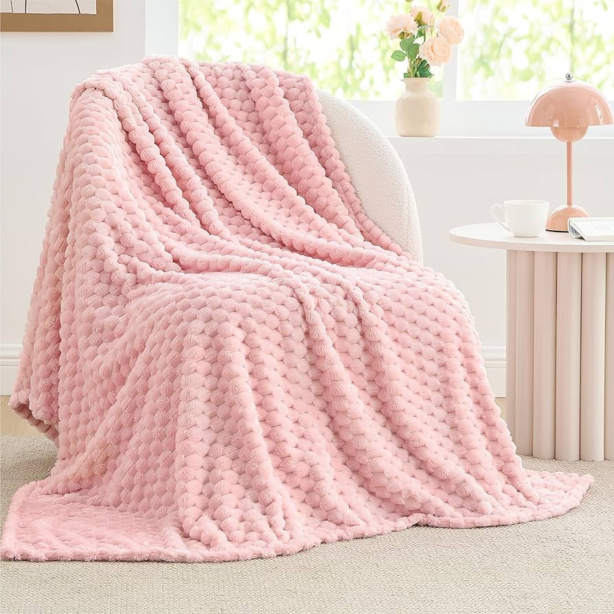 BEDELITE Fleece Blanket - 3D Jacquard Decorative Pink Throw Blankets for Couch & Bed, Soft and Co... | Amazon (US)