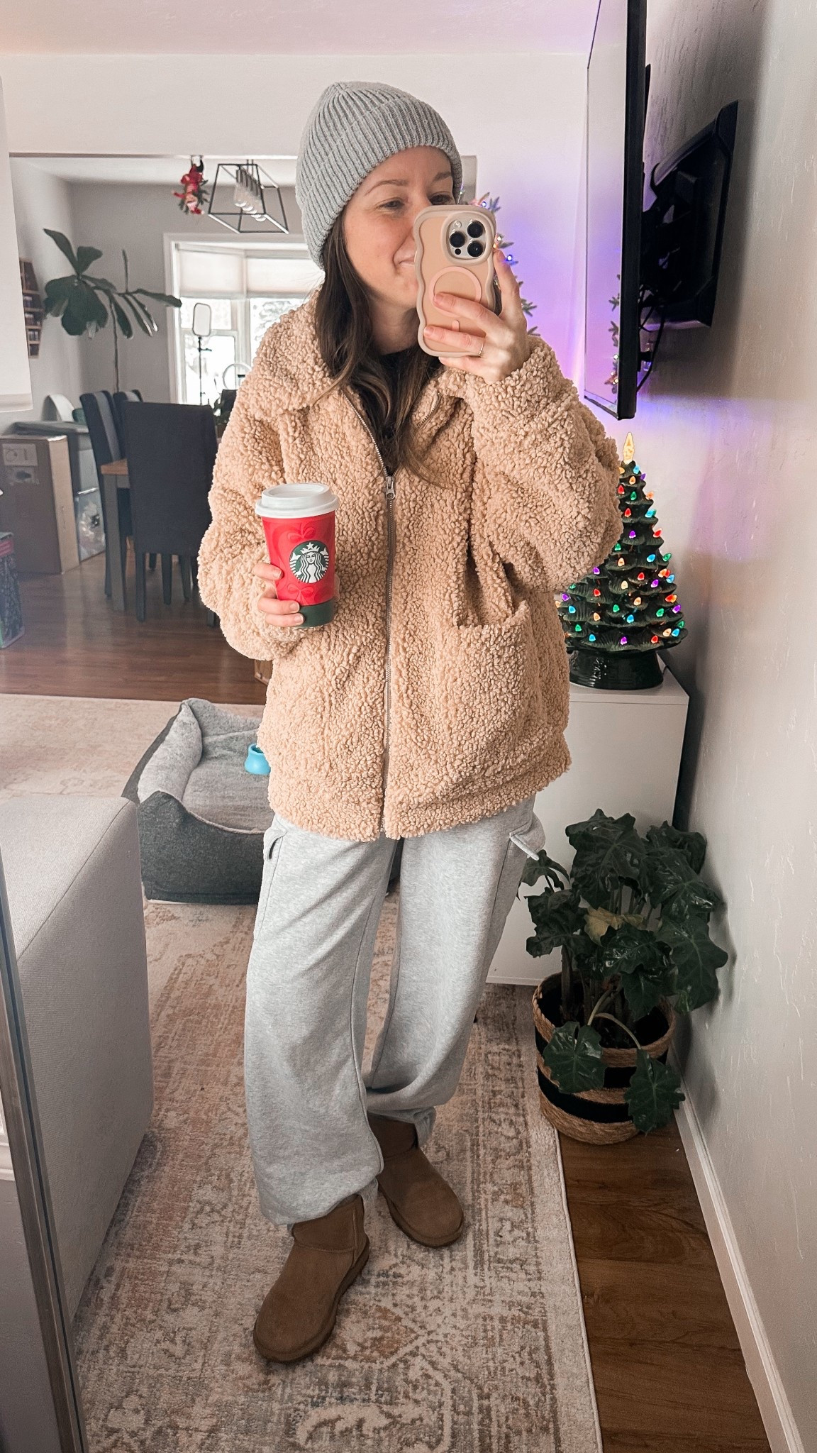 Lazy girl OOTD. Obsessed with this teddy jacket! Like wearing a blanket  

#LTKFindsUnder50 #LTKootd #LTKPetite