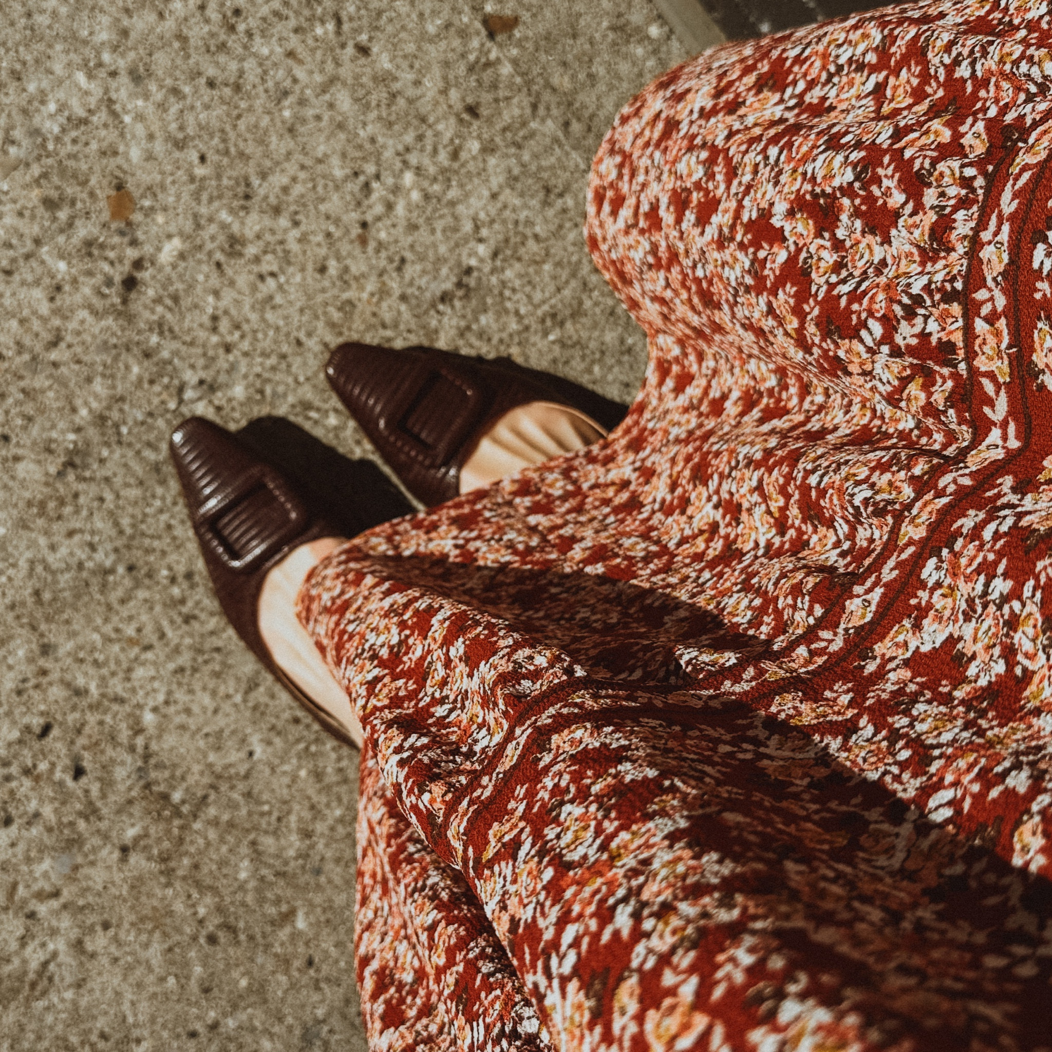 My favorite fall look this season: a flowing, patterned maxi dress with a pretty, detailed sling-back flat. I bought this Max Studio dress last year, but found some others that are perfect for fall.  

#LTKSeasonal #LTKStyleTip