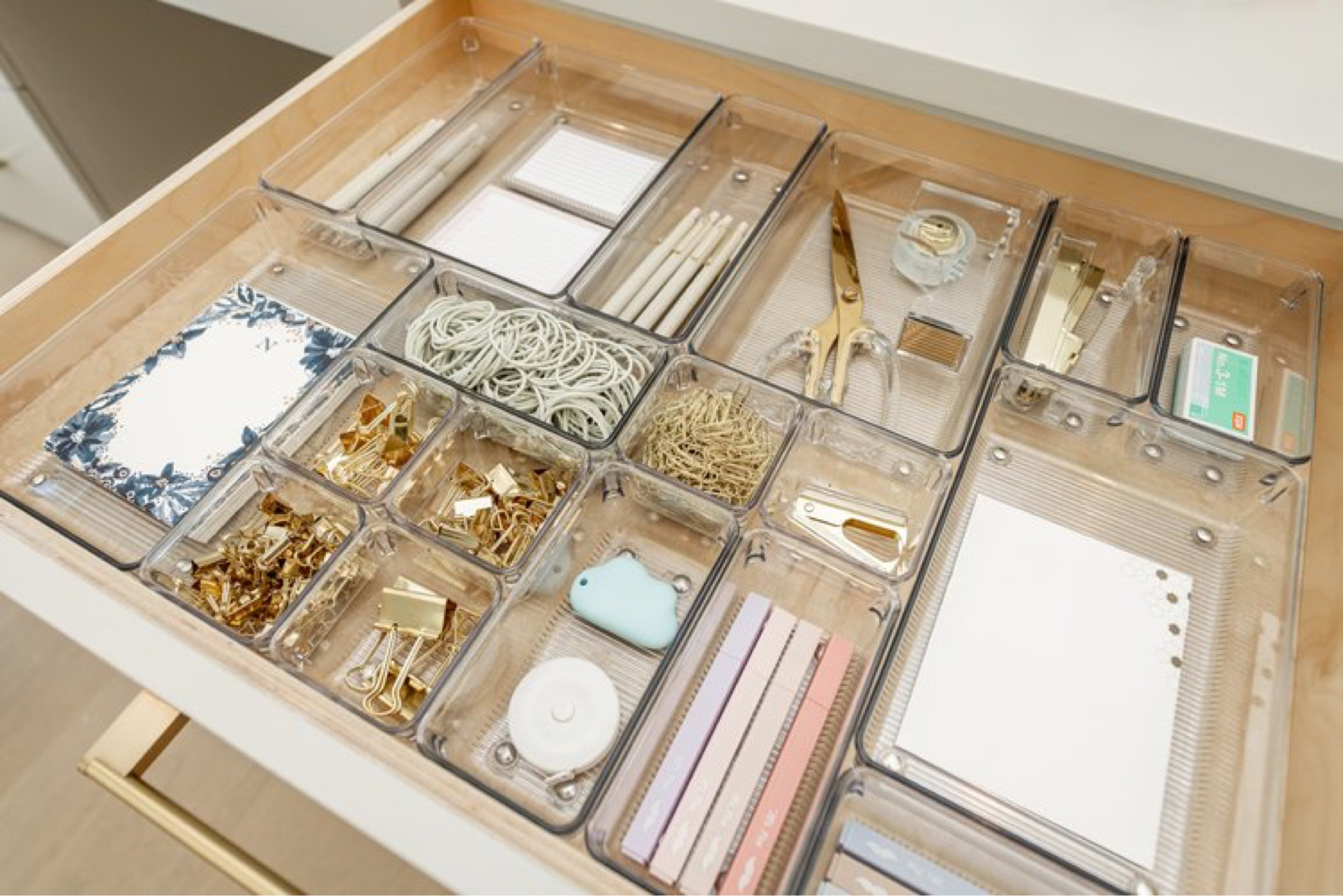 Drawer dividers that helped us create this dream of an office! ✨