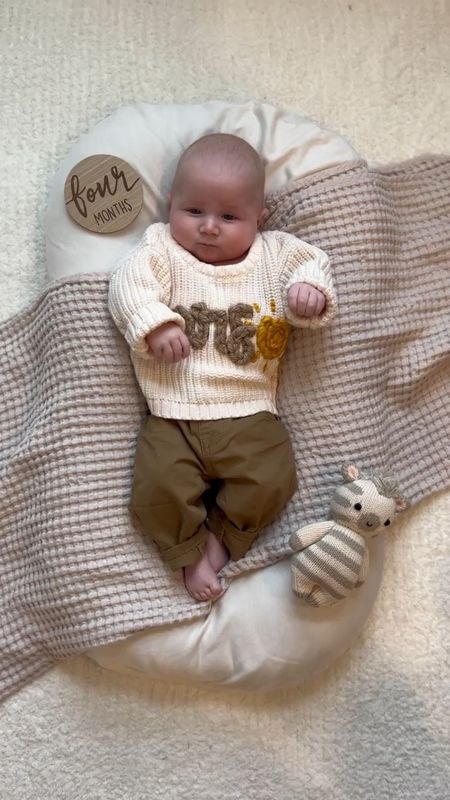 The cutest baby custom name sweater! Code; CARSON24 save you 10% off at checkout! 

Newborn baby / baby boy / coming home outfit / baby coming home outfit / baby hospital outfit / newborn baby outfit / baby name sweater /baby monthly milestone / milestone photos

#LTKbump #LTKkids #LTKbaby