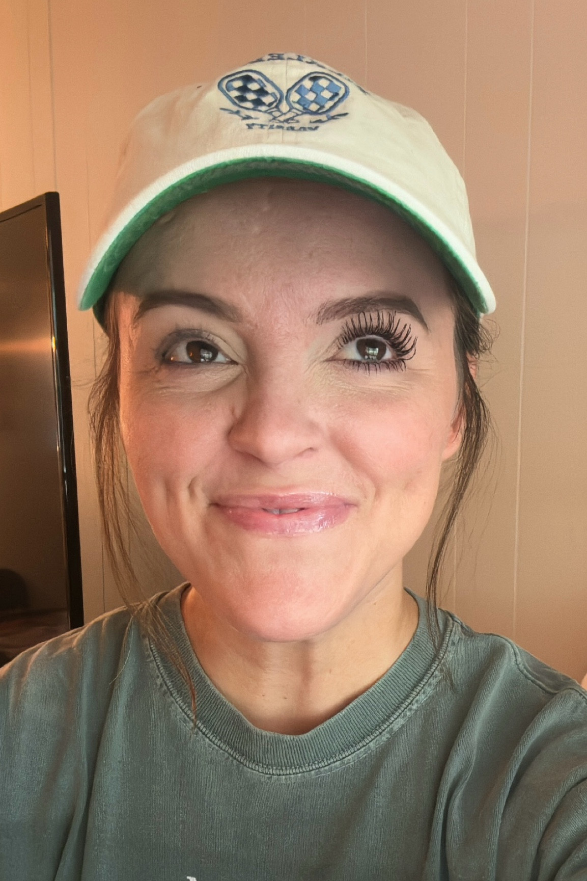 Before and after if the BEST mascara I have tried yet!!! 😳😳