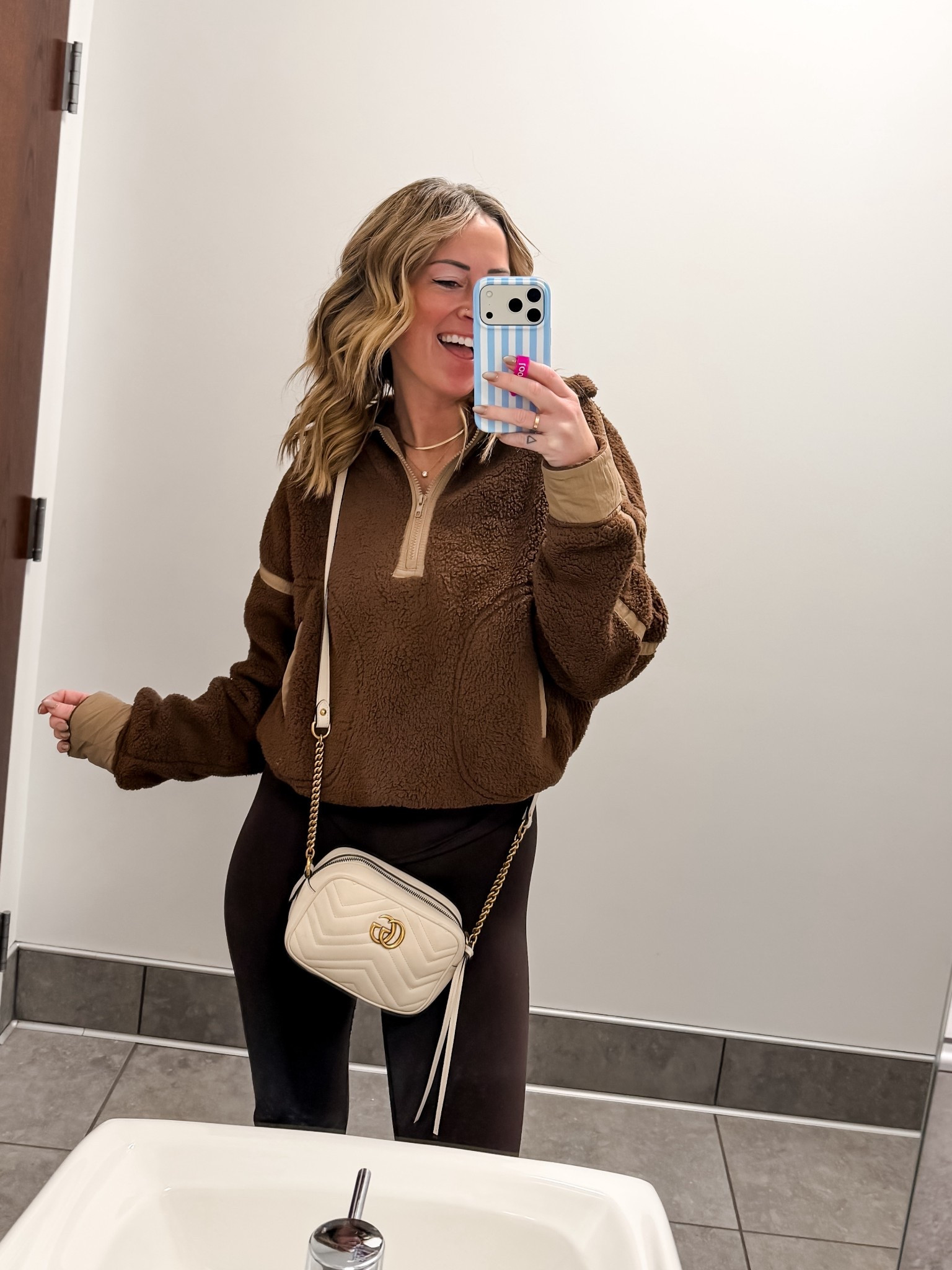 Soccer mom cold weather and winter outfit ideas 
Amazon fleece Sherpa pullover 