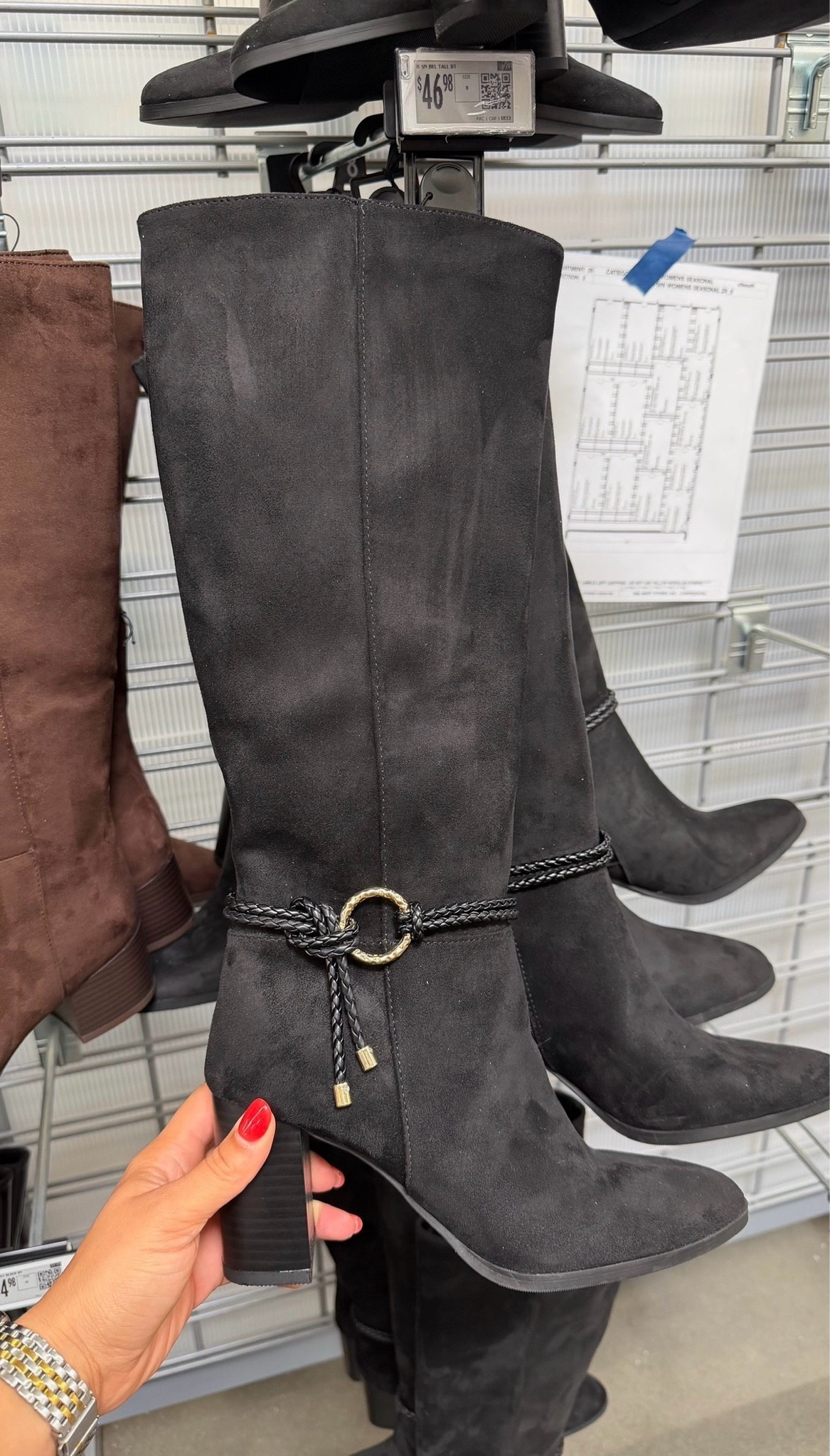 These fall boots from Walmart have the cutest gold accent strap for a little extra detail. The black color makes them easy to wear with jeans, dresses, or skirts throughout the season. They’re a great everyday pair to keep by the door for cooler days.

#LTKdayinmylife #LTKgrwm #LTKootd