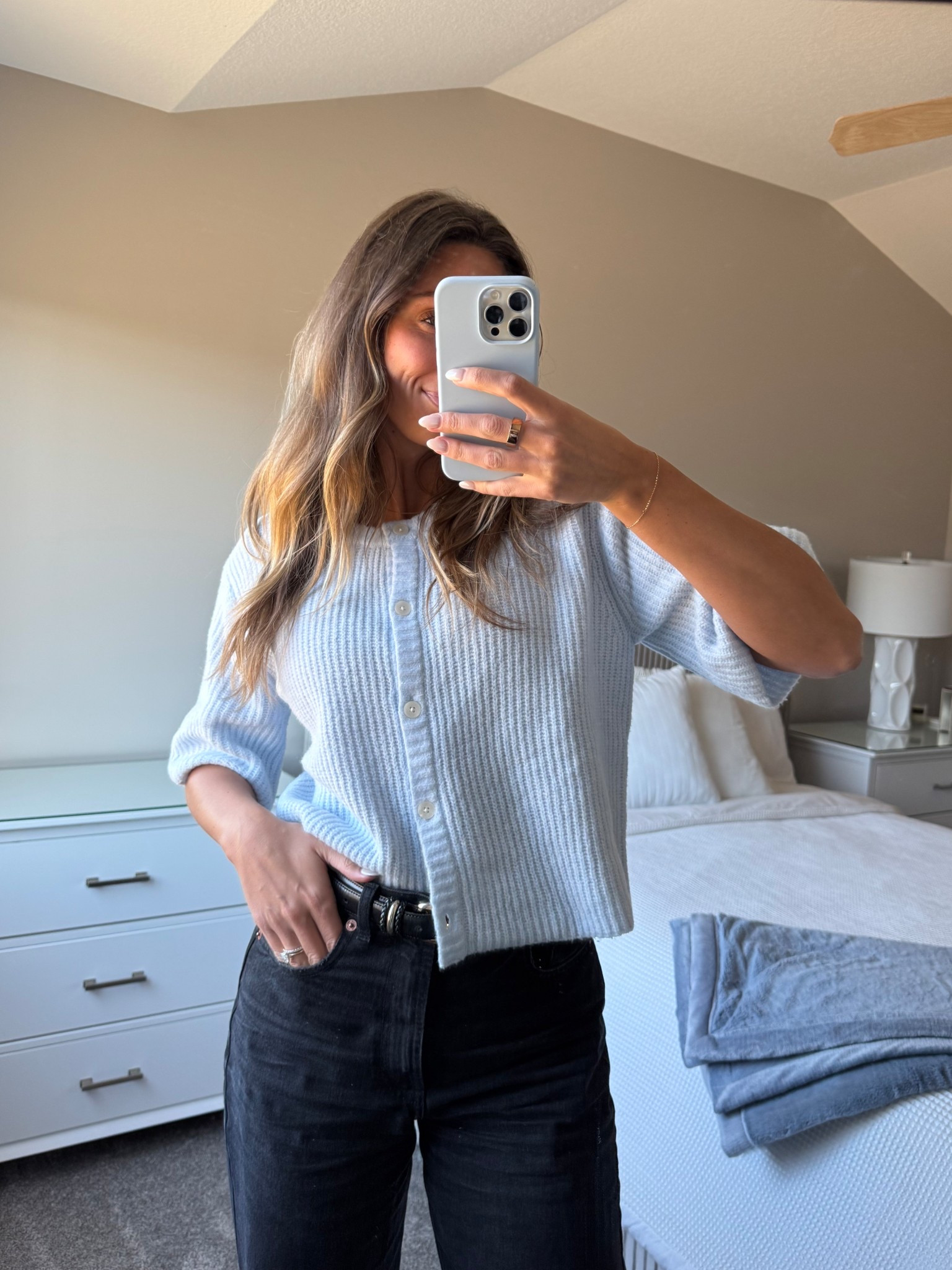 Spring sweater 🩵

#aerie #easteroutfit #cardigan

#LTKFindsUnder50 #LTKWorkwear #LTKStyleTip