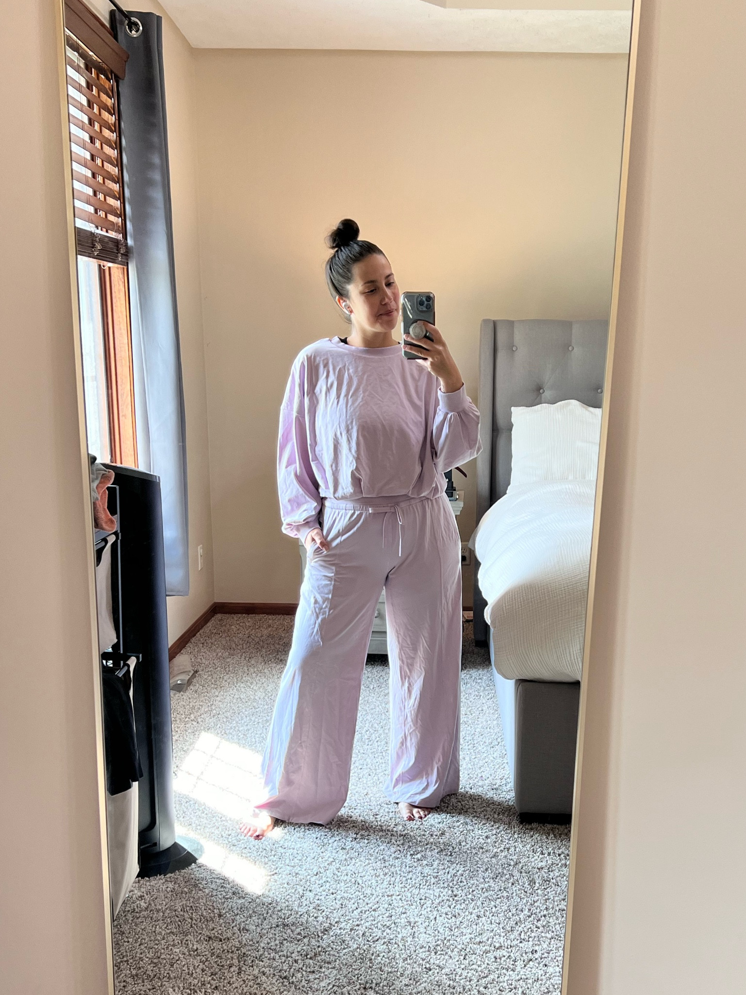 Back in Stock 🚨
Bump friendly
Wearing a size large in both 
5’7” 160lbs 

#LTKMidsize #LTKActive #LTKBump