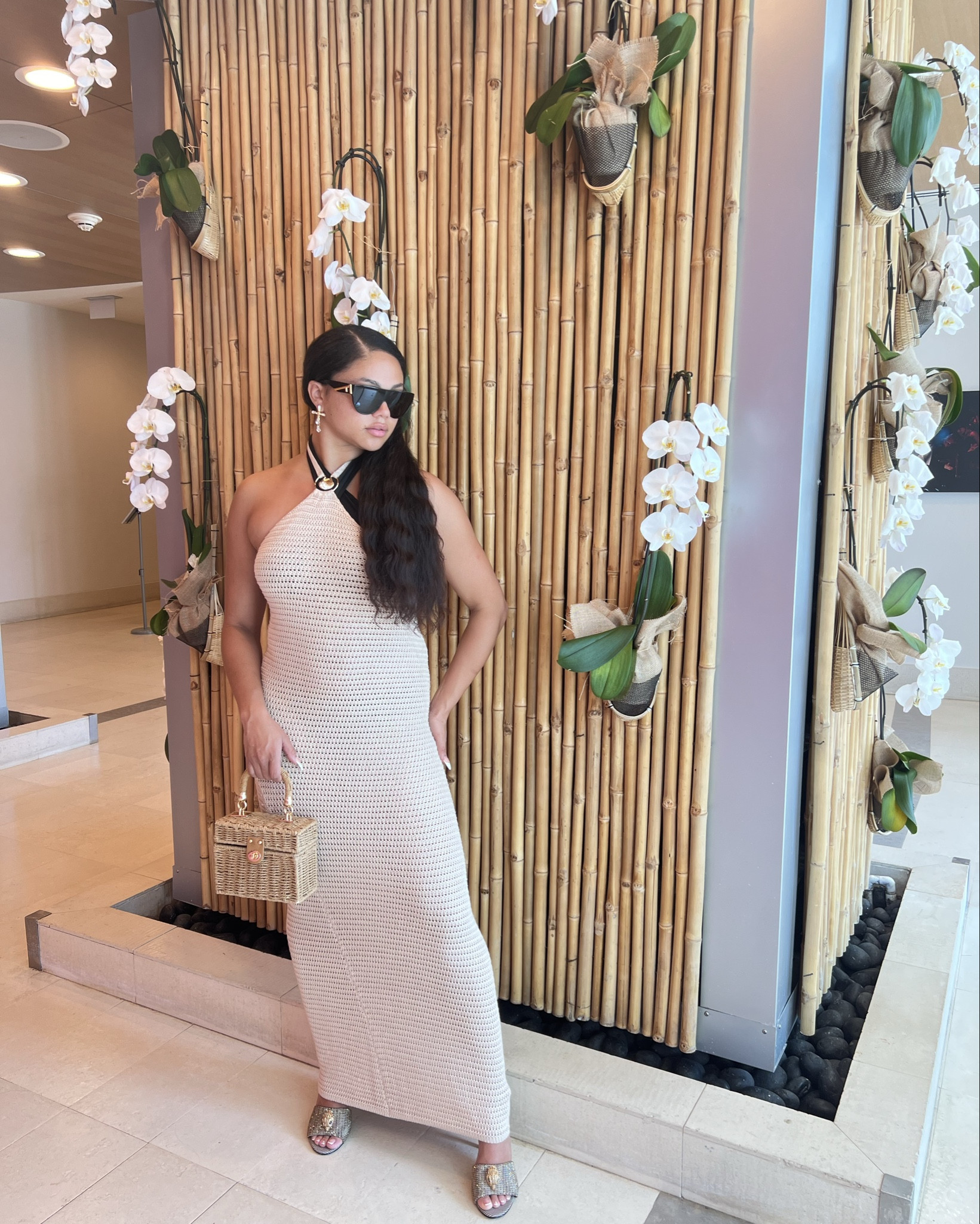 Vacation look 
Small Beach cover up 
Beach bag
Heels
Sunglasses 

#LTKStyleTip #LTKShoeCrush #LTKTravel