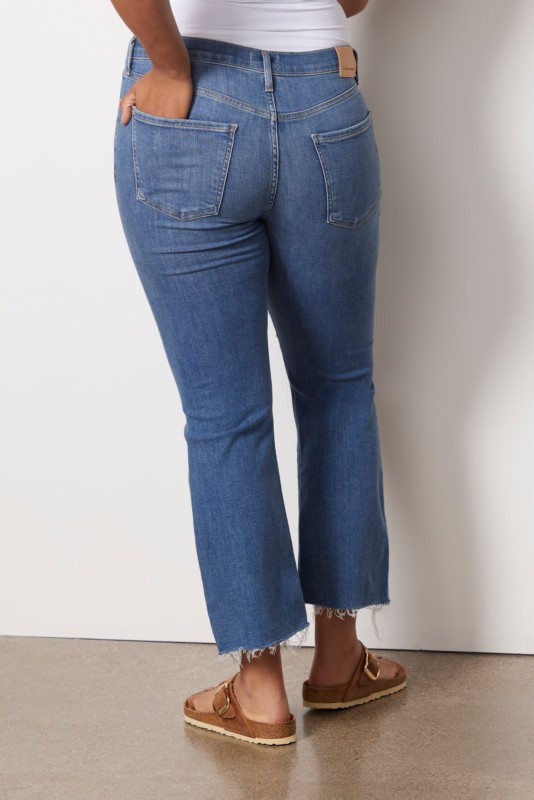 CITIZENS OF HUMANITY Isola Cropped Boot | EVEREVE | Evereve