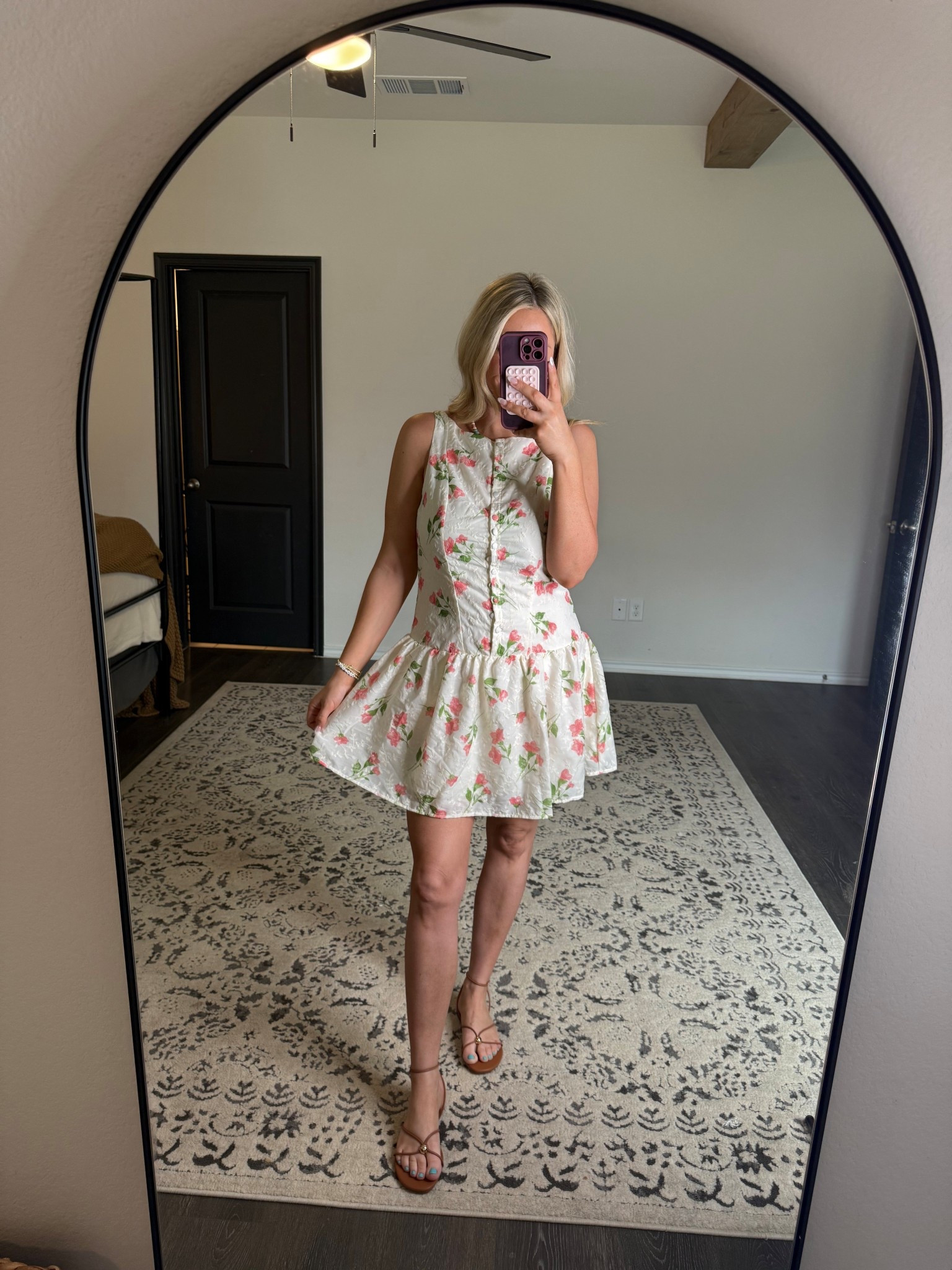 This dress is so beautiful and the open back is perfect! Wearing a small! 

#LTKootd