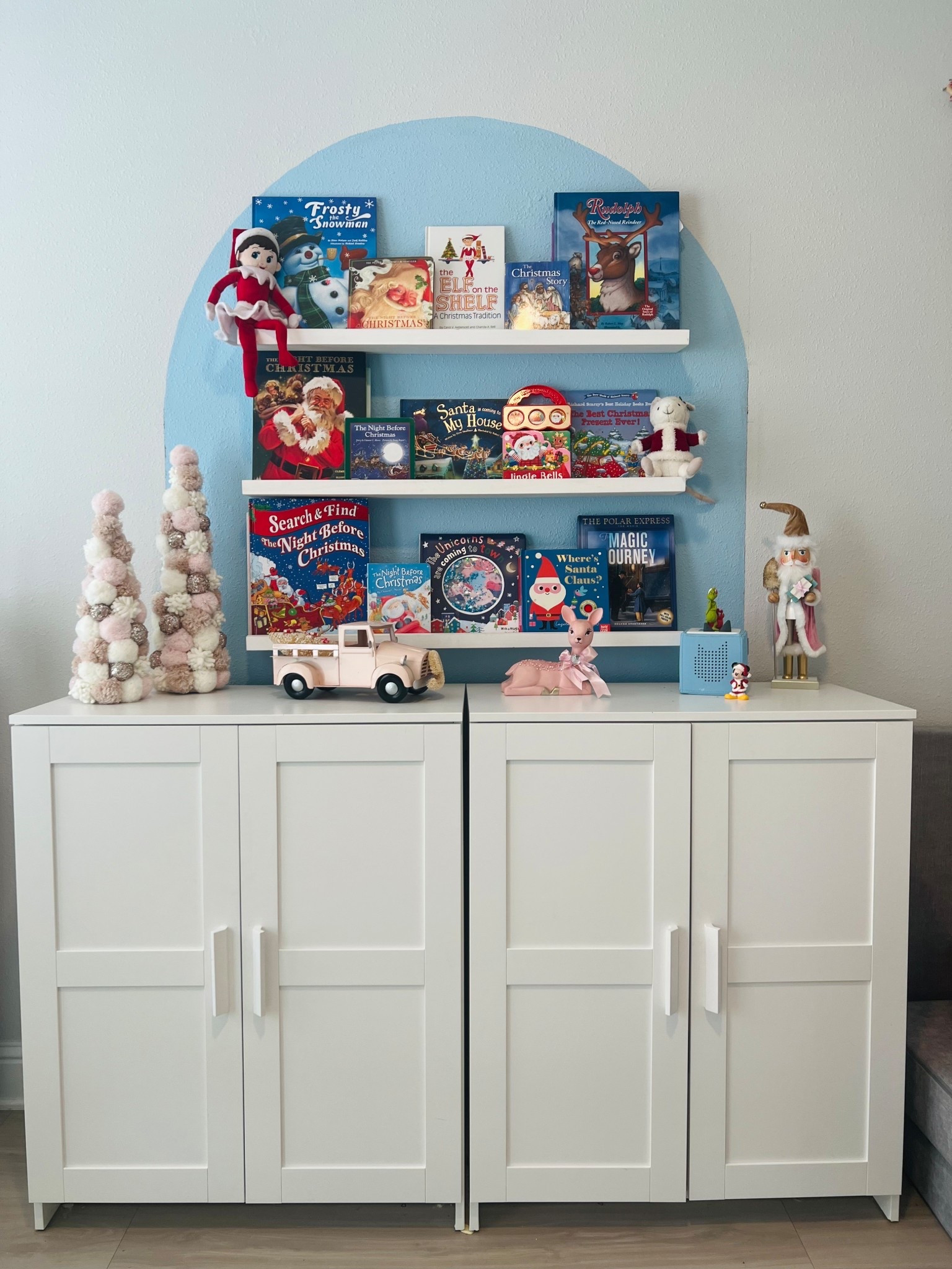 Christmas books and bookshelf display for the playroom ❄️ 
Christmas books/ baby books/ toddler books/ little kid books/ playroom/ playroom inspo

#LTKHoliday #LTKBaby #LTKKids