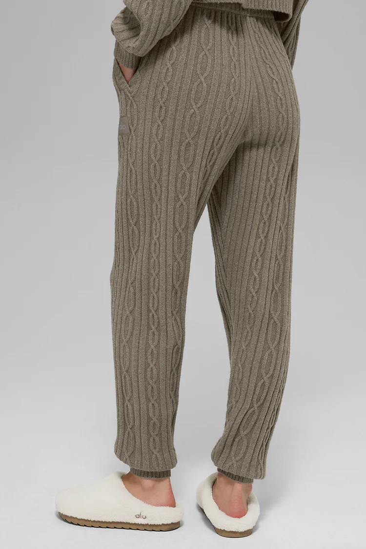 Cable Knit Winter Bliss Pant - Light Cocoa | Alo Yoga (US)