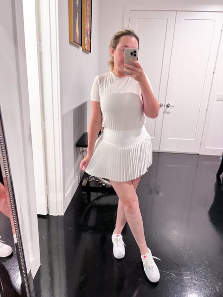 Vanilla girl aesthetic

Lululemon sculpt tshirt. Alo grand slam tennis skirt. White tennis skirt. Nike platform sneakers.

#LTKActive #LTKStyleTip #LTKFitness
