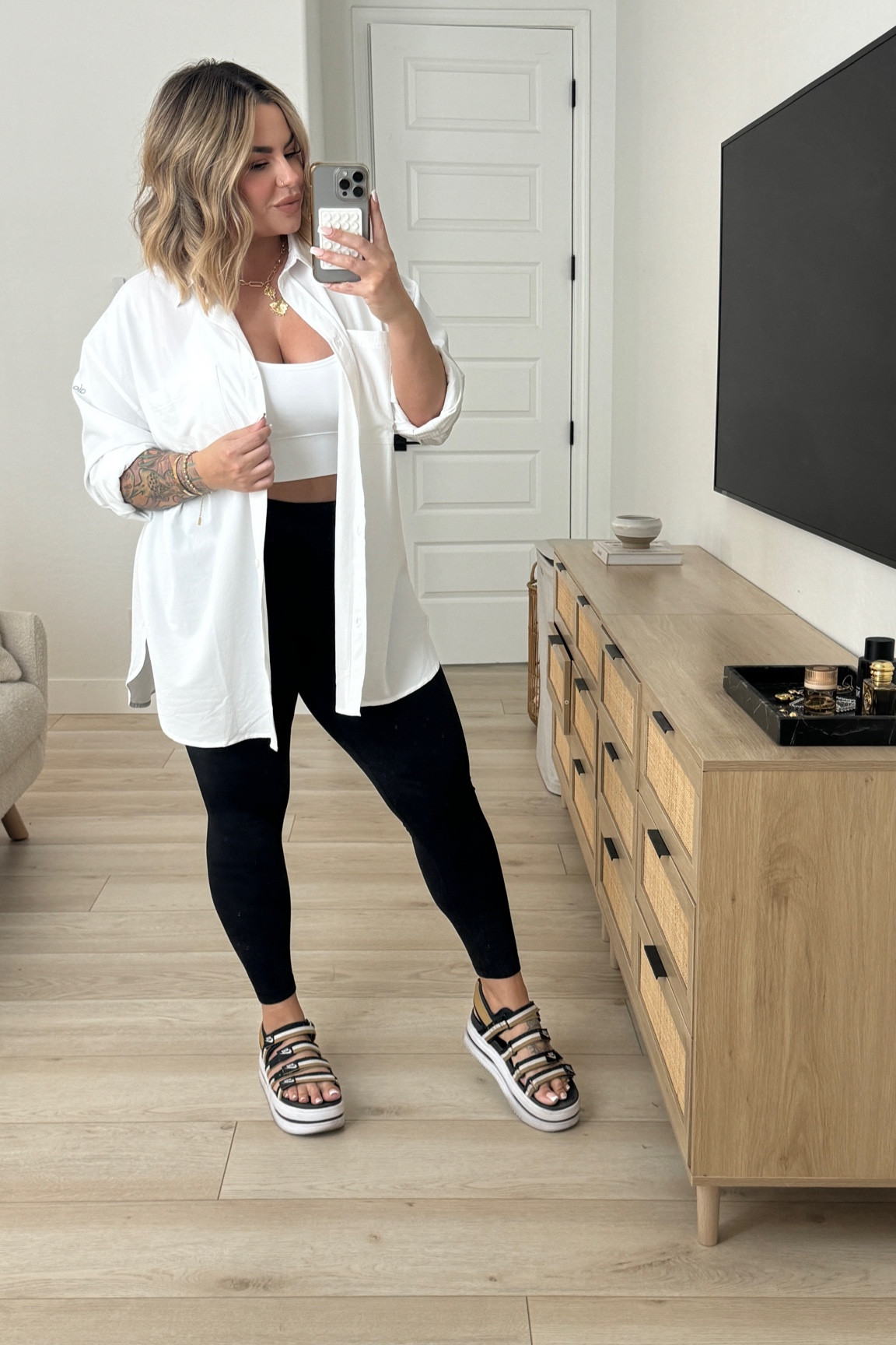 Leggings 12 
Bra xxl 
Top L - also linked similar top I own in L 
Sandals this color is OOS but they have 4 others. 
Liner - natural 
Lipstick - cover star 

#LTKfindsunder100 #LTKfindsunder50 #LTKfitness