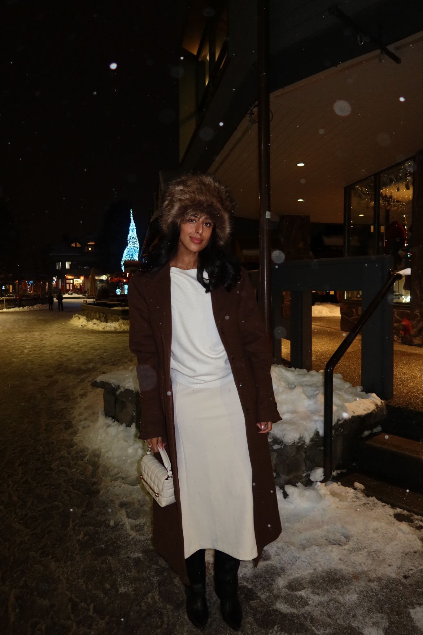 Dinner look in Whistler 

#LTKworkwear #LTKshoecrush #LTKfindsunder100