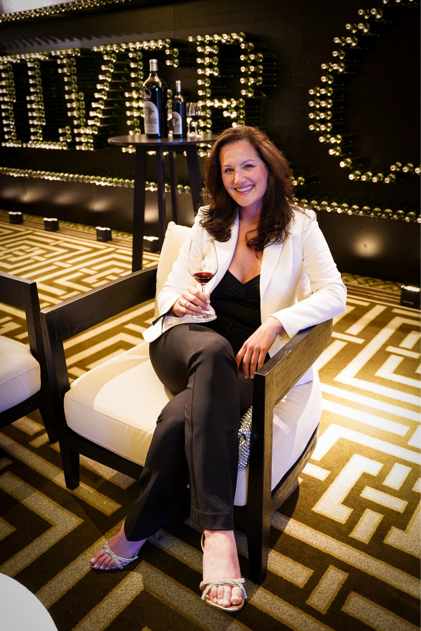 Elegant outfit ideas - Classy outfits - Chic blazers - Old money style  

#LTKStyleTip #LTKOver40 #LTKFindsUnder100