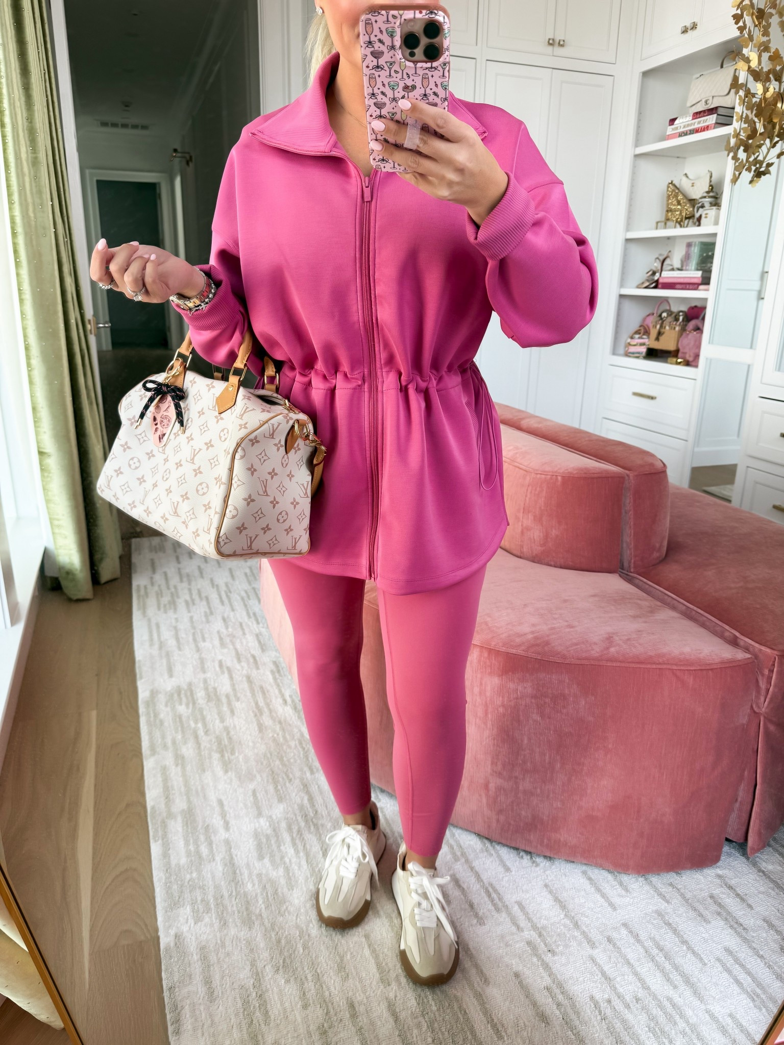 Size medium in jacket and leggings! Love this varley/spanx inspired set! 



#LTKgrwm #LTKdayinmylife #LTKootd