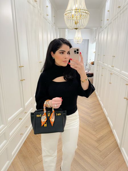 Last nights dinner look, featuring Mr. H’s sweater he gifted me. Something so sweet about him actually picking out clothes for me is the sweetest that makes me love it even if it’s not something I’d personally pick out  

Vintage jeans, white jeans, ankle boots, ankle booties, black boots. Birkin 25, Hermes bag 

#LTKstyletip #LTKU #LTKsalealert