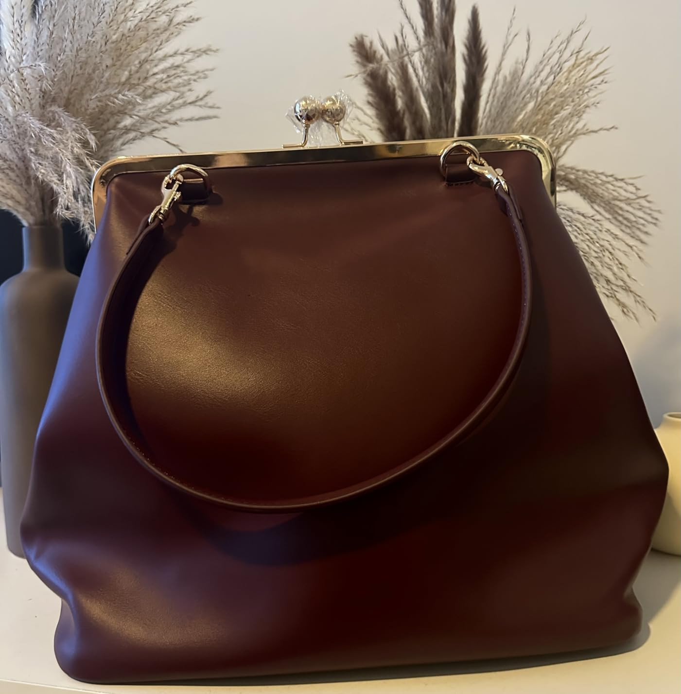 Large Women's Kiss Lock Bag PU Medium Top Handle Handbags Kiss Clasp Shoulder Bags Tote Purse Mes... | Amazon (US)