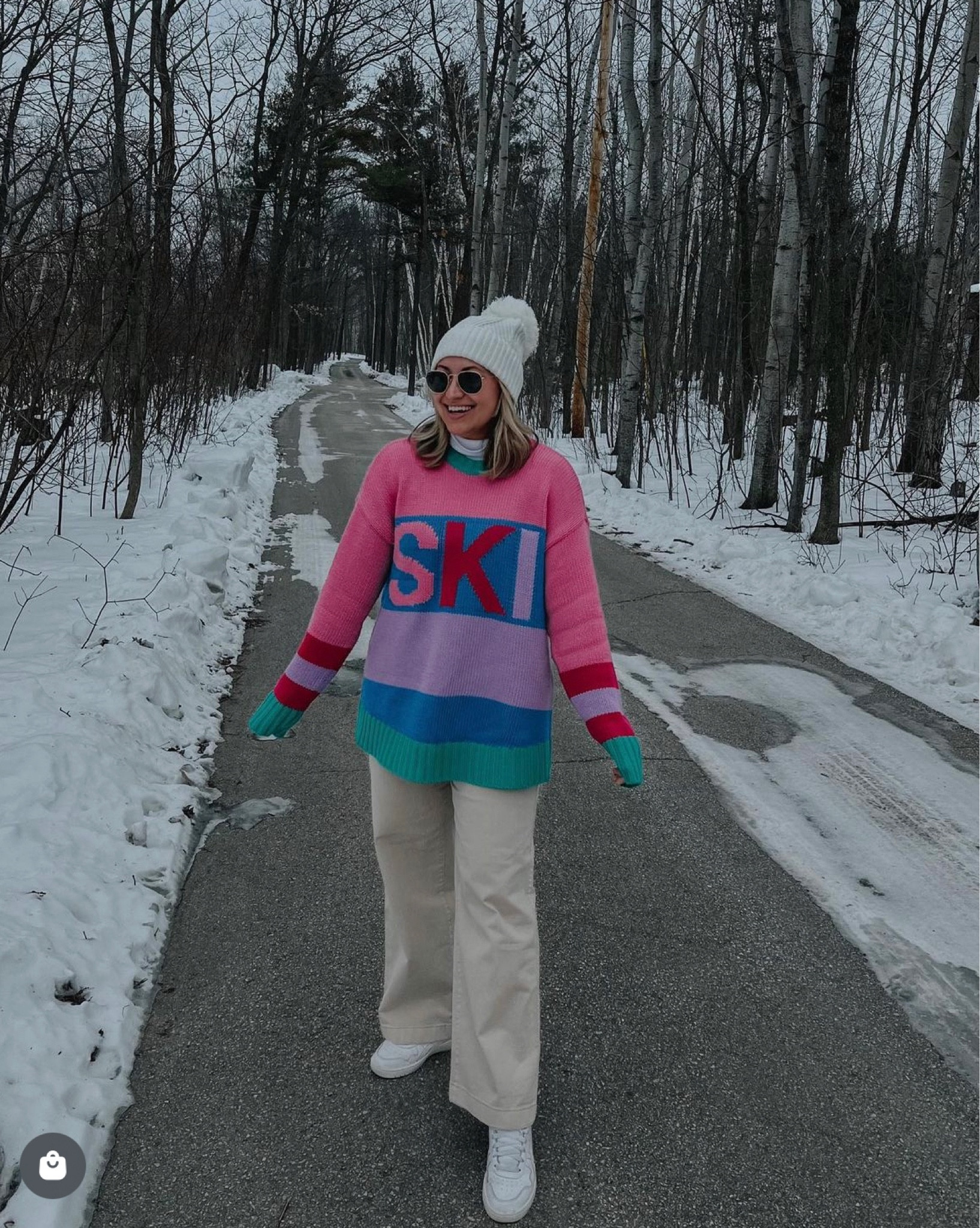 Wearing an xsmall - super oversized. I would size down 1! I usually wear a small or medium! 

#LTKstyletip #LTKSeasonal #LTKfindsunder100